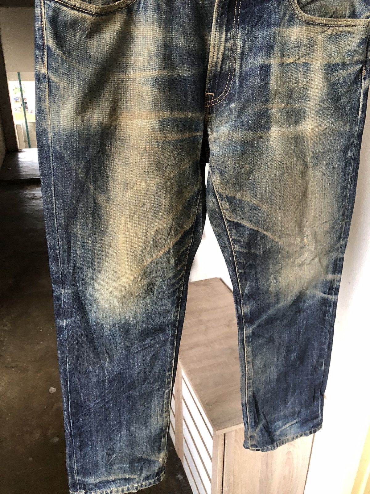 Uniqlo Uniqlo Flare Distressed Kaihara Denim Wax Jeans Straight Cut Size US 35 - 6 Thumbnail
