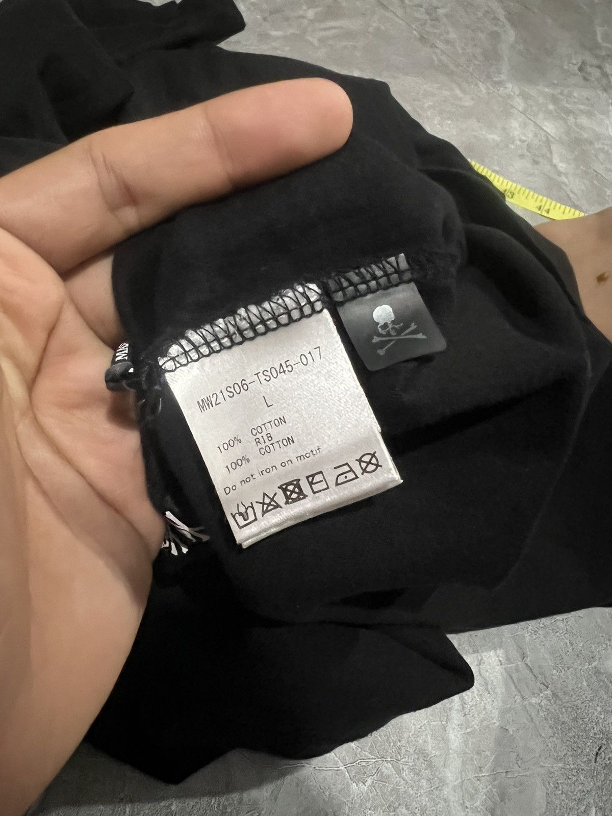 Mastermind Japan Mastermind World Coloured Logo Tee With Back Skull Print Size US L / EU 52-54 / 3 - 8 Thumbnail