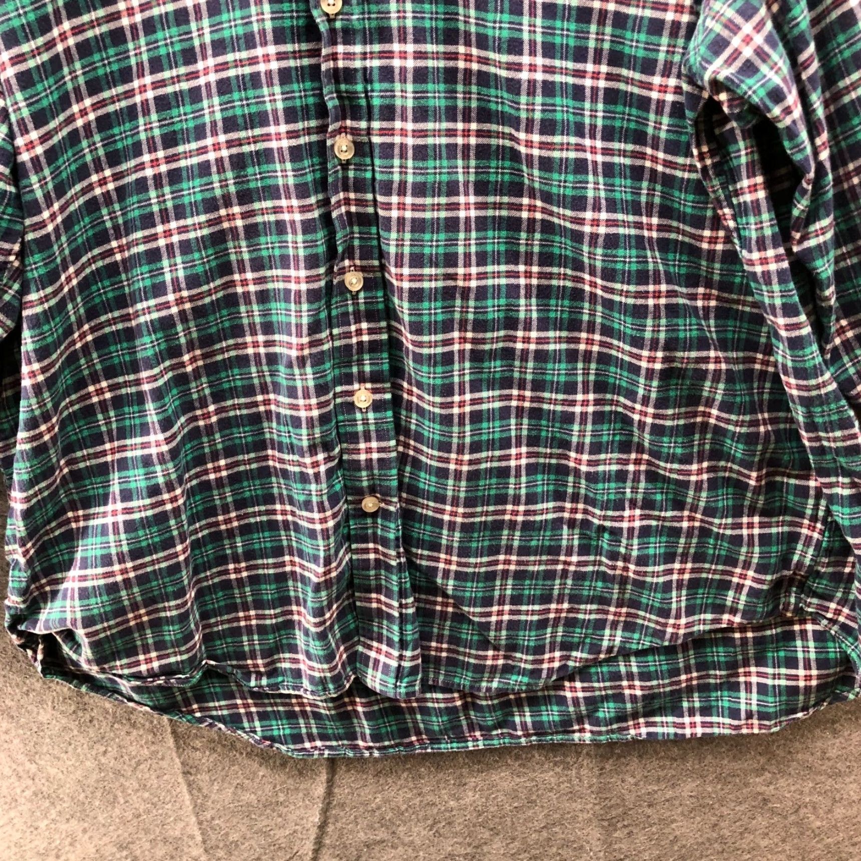 Vineyard Vines Vineyard Vines Whale Shirt Mens XL Flannel Long Sleeve Button-Down Green Plaid Shirt Size US XL / EU 56 / 4 - 4 Thumbnail