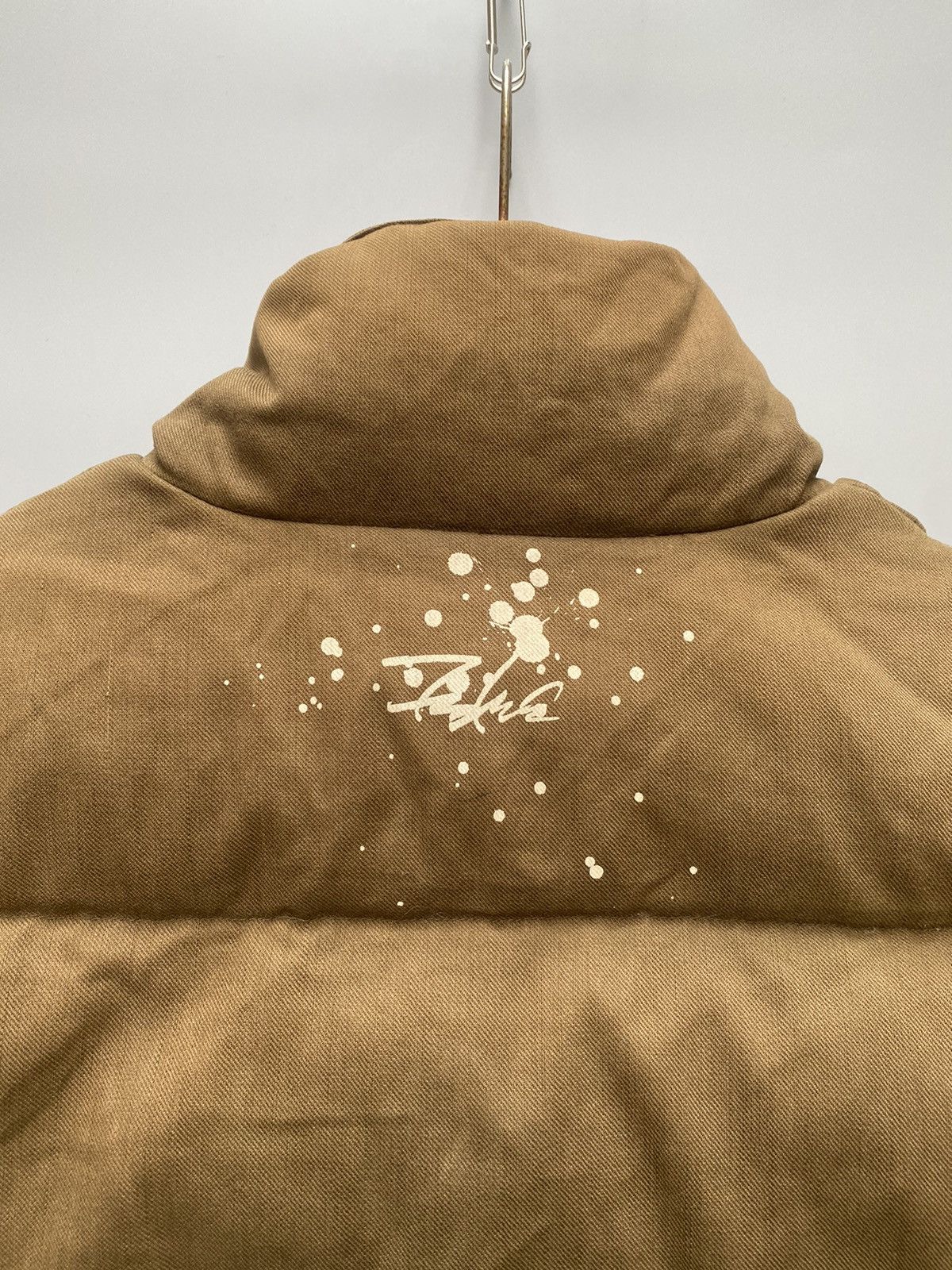 Futura × Vintage Vintage 2000s Futura Down Vest Size US L / EU 52-54 / 3 - 6 Thumbnail