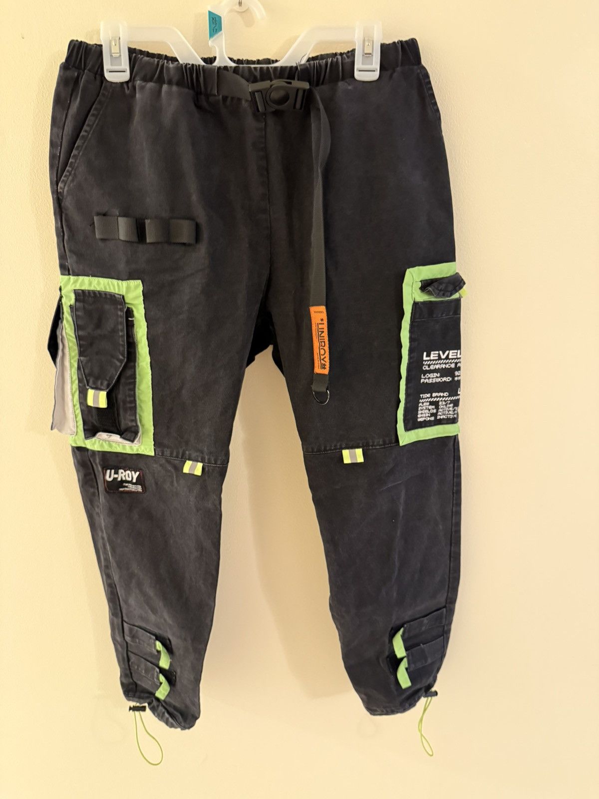 Vintage Black/Green cargo pants Size US 32 / EU 48 - 1 Thumbnail