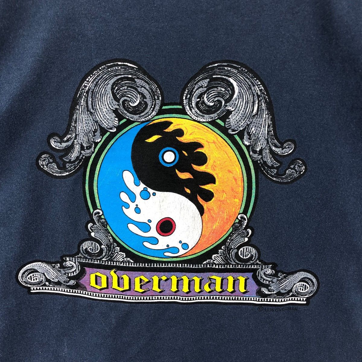Vintage Pick!! Vtg 90's OVERMAN SURFING Big Logo Top Tee Tshirt Size US L / EU 52-54 / 3 - 7 Thumbnail