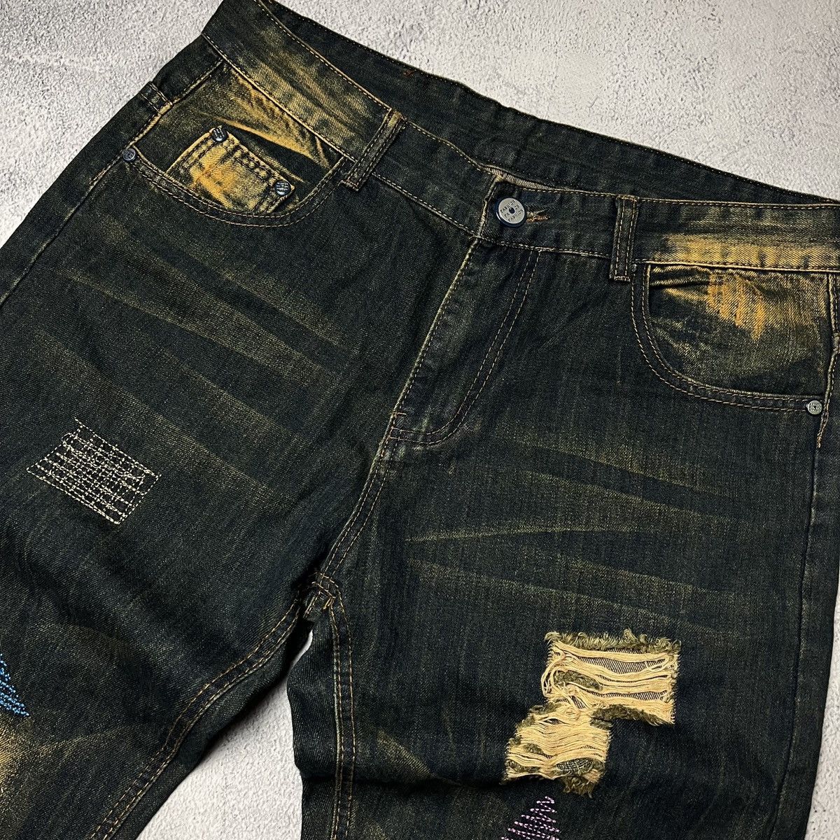 Japanese Brand Crazy Jeans Dirty Pants faded denim thrashed distressed Size US 37 - 3 Thumbnail