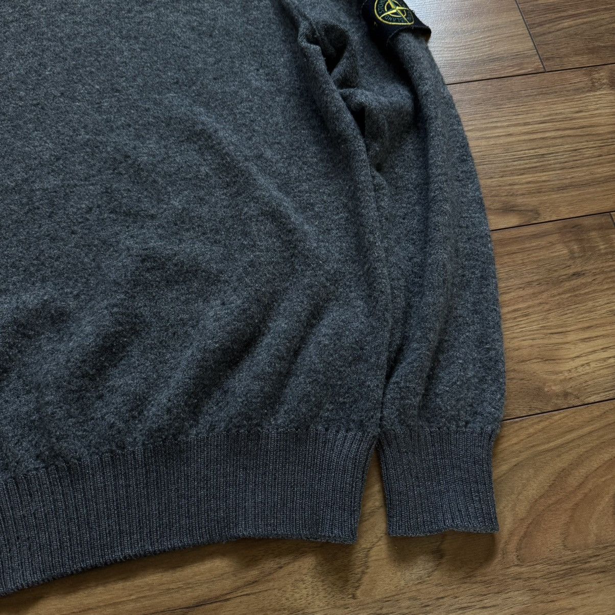 Stone Island Stone Island grey sweater Size US L / EU 52-54 / 3 - 7 Thumbnail