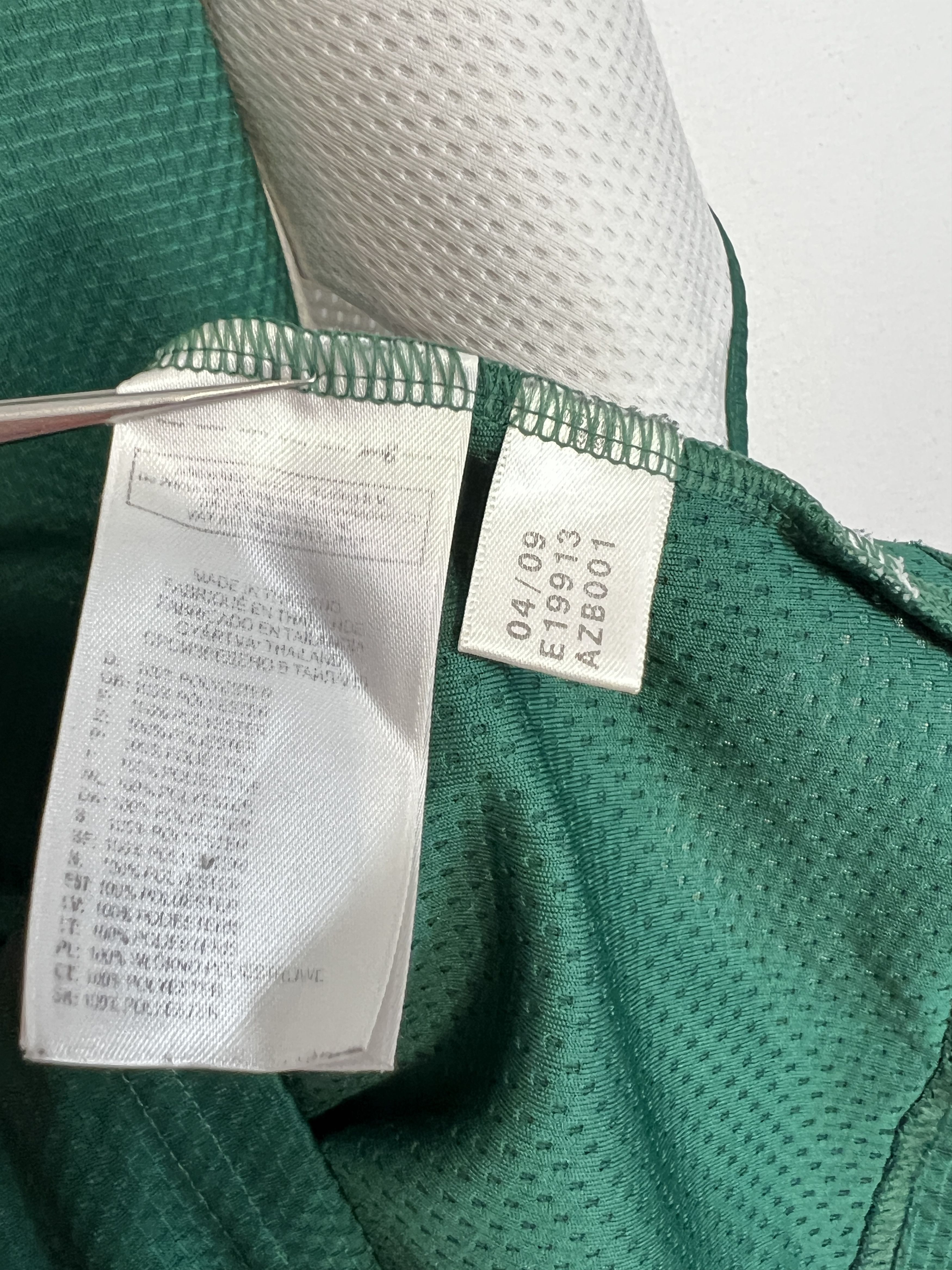 Adidas Plymouth Argyle Home football shirt Soccer Jersey Trikot Size US L / EU 52-54 / 3 - 6 Thumbnail
