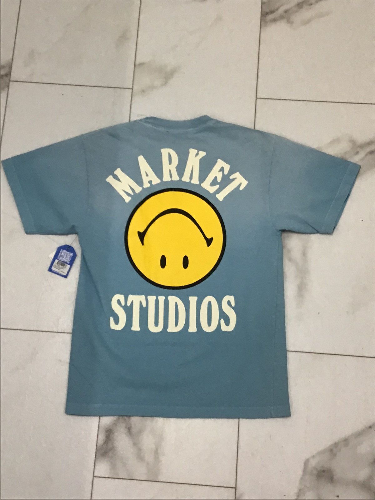 Market MARKET Smiley Upside Down Lockup T-Shirt Retro Blue Size US S / EU 44-46 / 1 - 4 Thumbnail