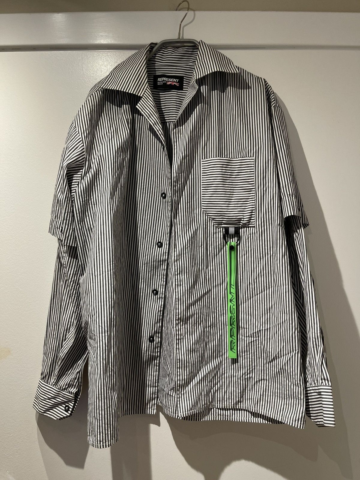 Represent Clo. Shirt with detachable sleeves Size US M / EU 48-50 / 2 - 1 Thumbnail
