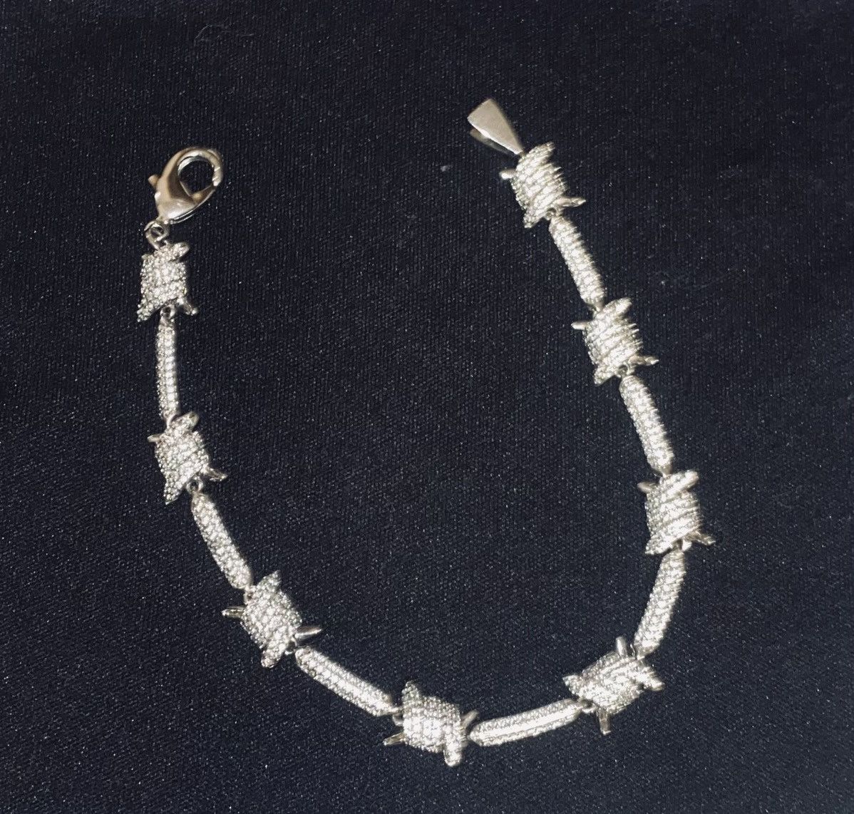 Other Barbwire Moissanite Bracelet Size ONE SIZE - 1 Preview