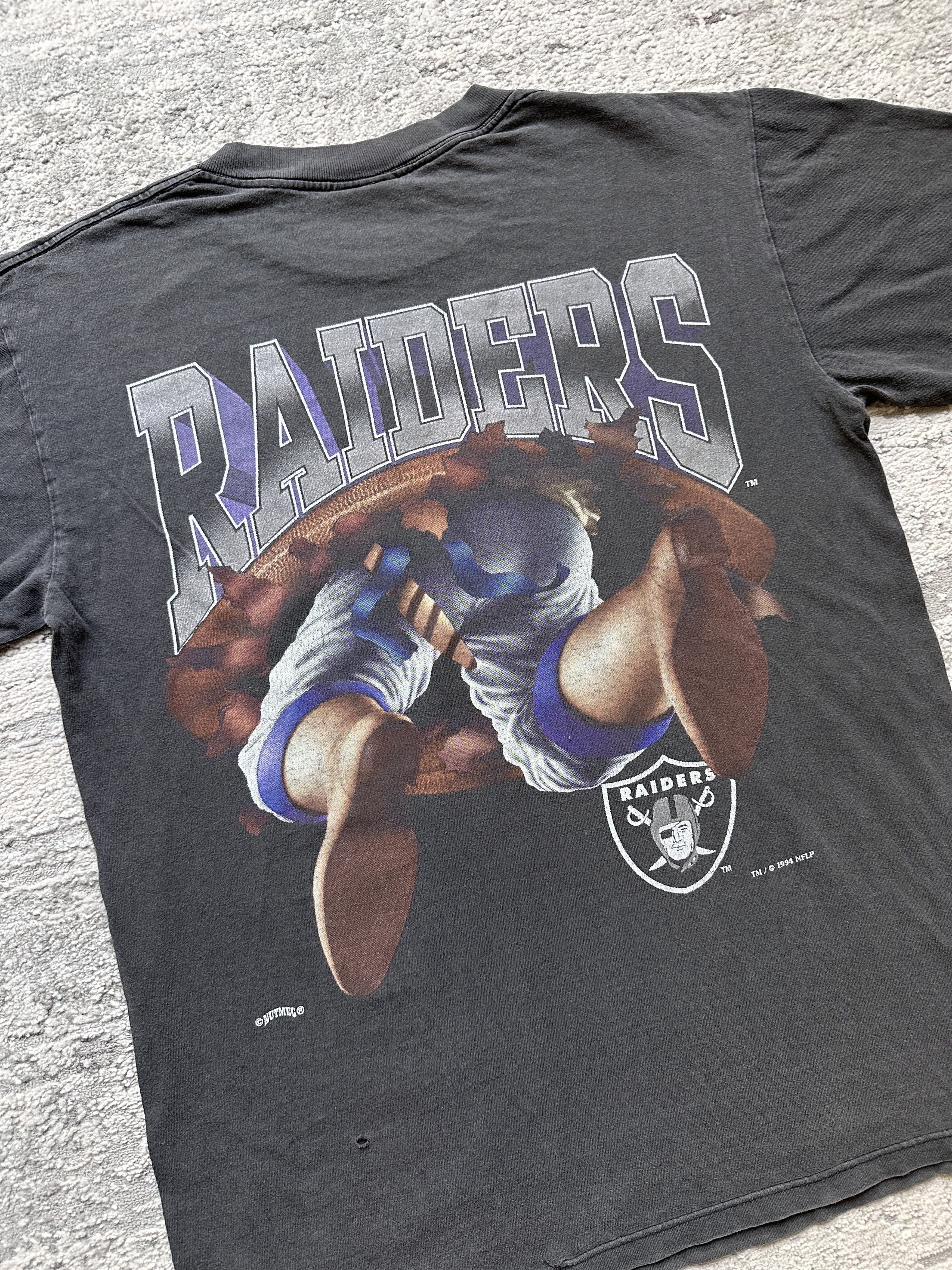 Nutmeg Nfl Raiders vintage t shirt 1994 Size US M / EU 48-50 / 2 - 9 Thumbnail