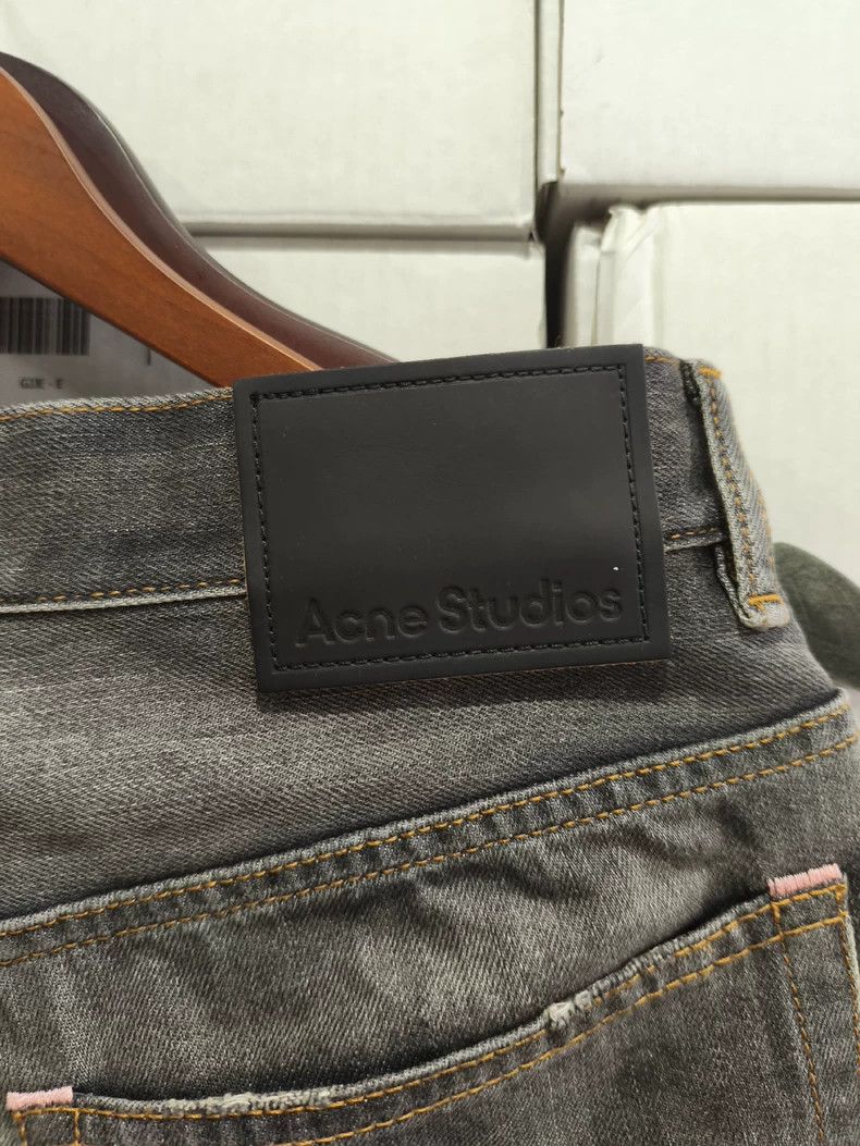 Acne Studios acne studios Black splashy jeans 2502-Nextarrow Size US 31 - 5 Thumbnail
