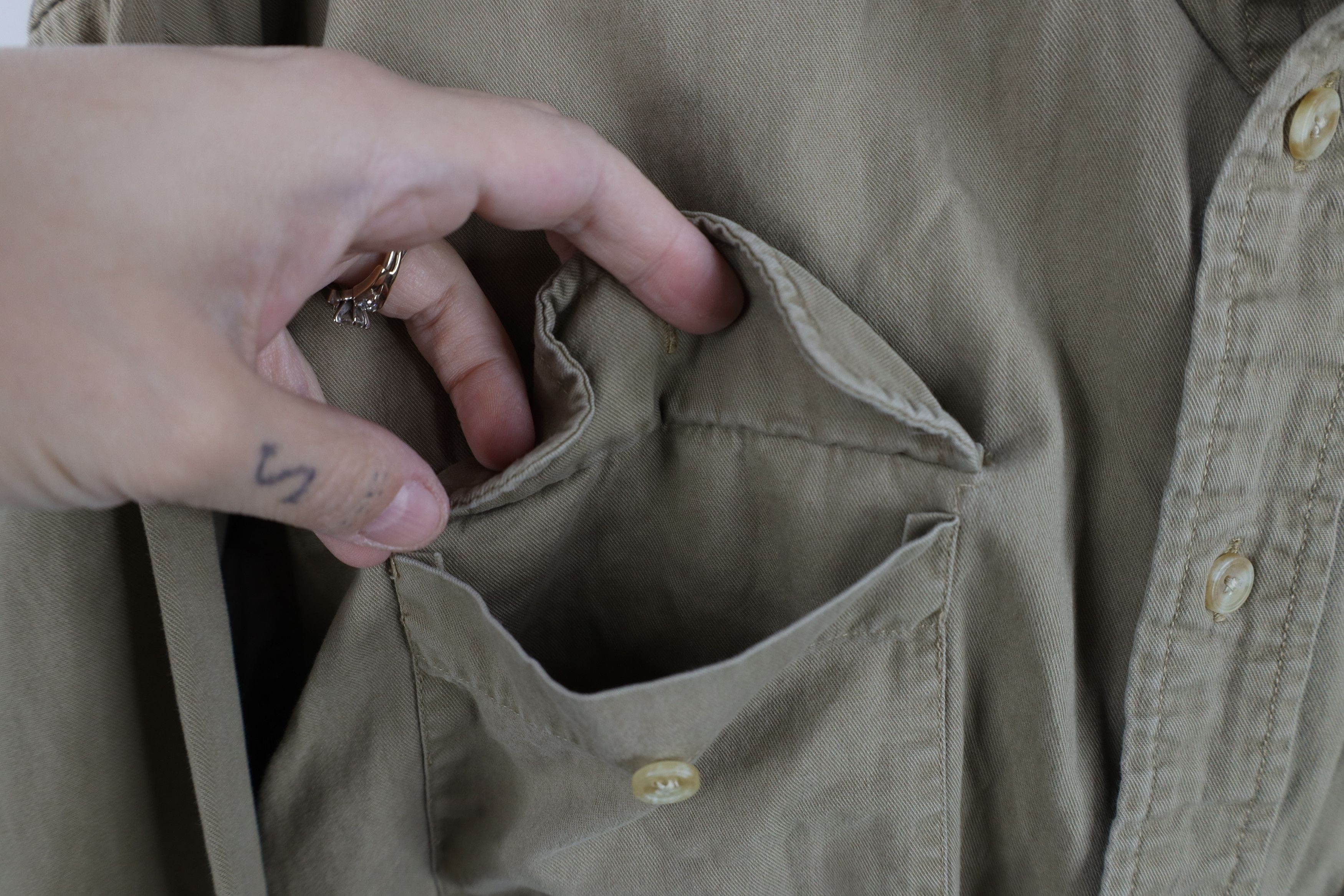 Vintage Vintage 90s Streetwear Pocket Collared Button Down Shirt Size US L / EU 52-54 / 3 - 6 Thumbnail