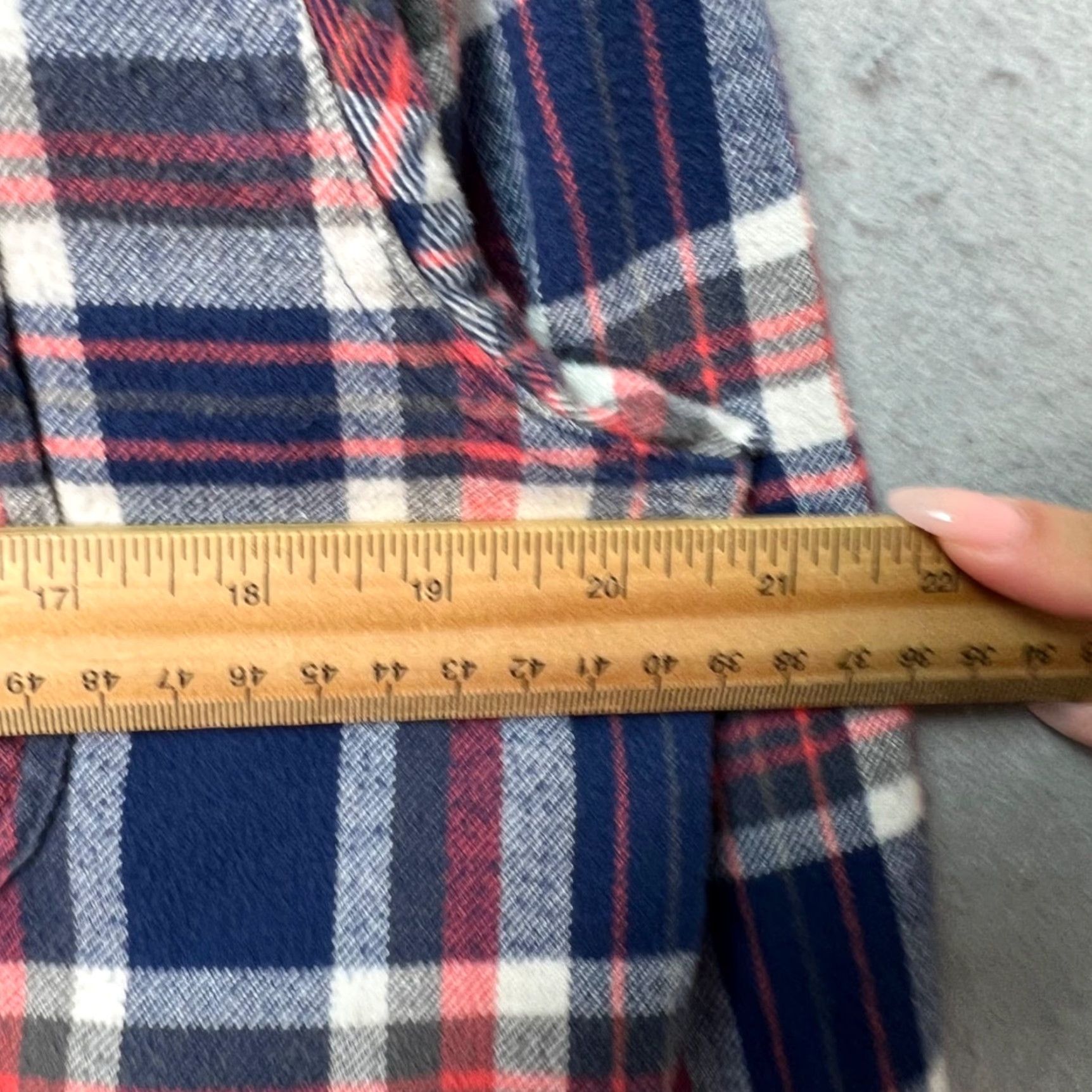 J.Crew J. Crew Shirt Men M Red Blue Plaid Flannel Classic Fit Midweight Double Brush Size US M / EU 48-50 / 2 - 6 Thumbnail