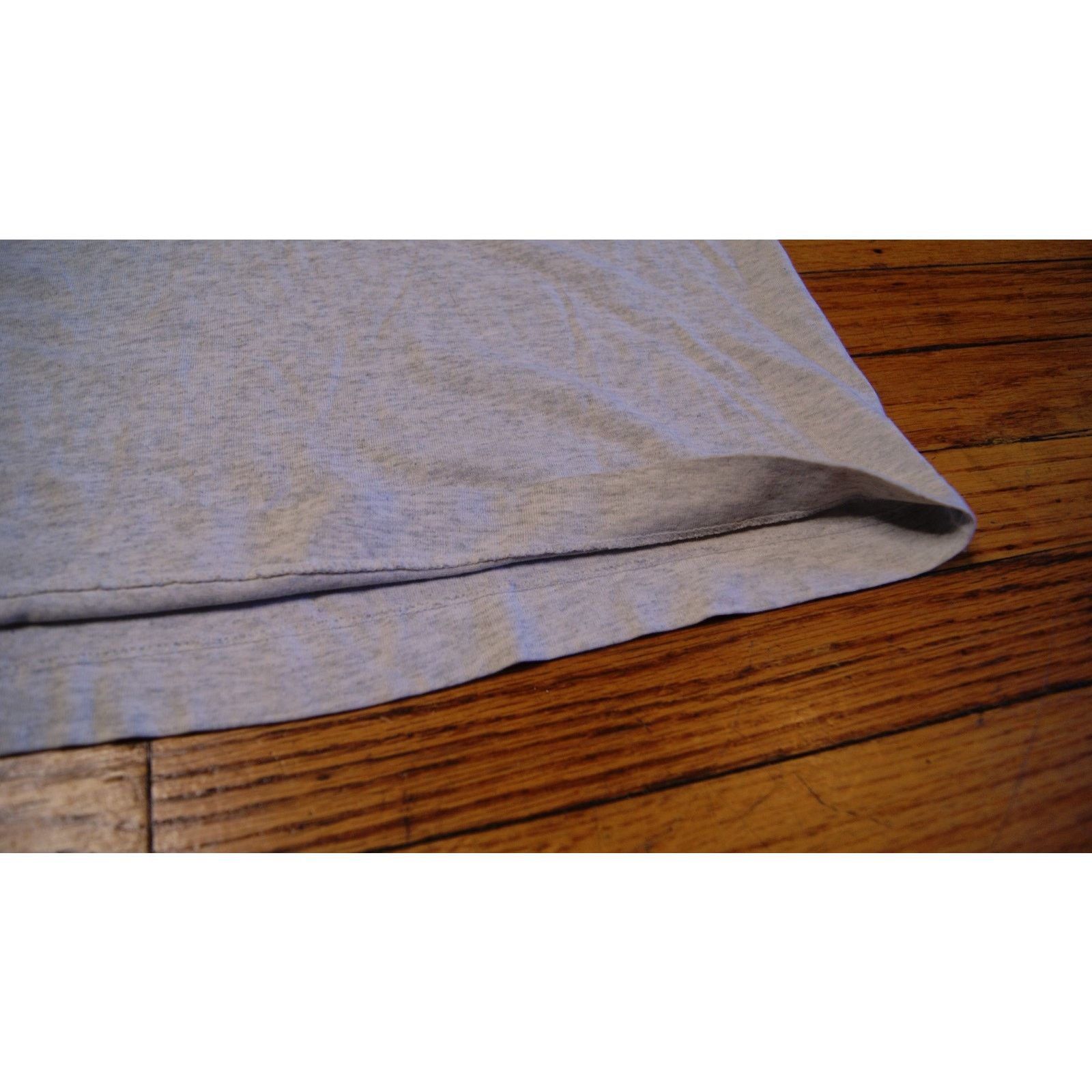 Fruit Of The Loom VTG KANSAS Jayhawks M TShirt Single Stitch USA Made Spell Size US M / EU 48-50 / 2 - 4 Thumbnail