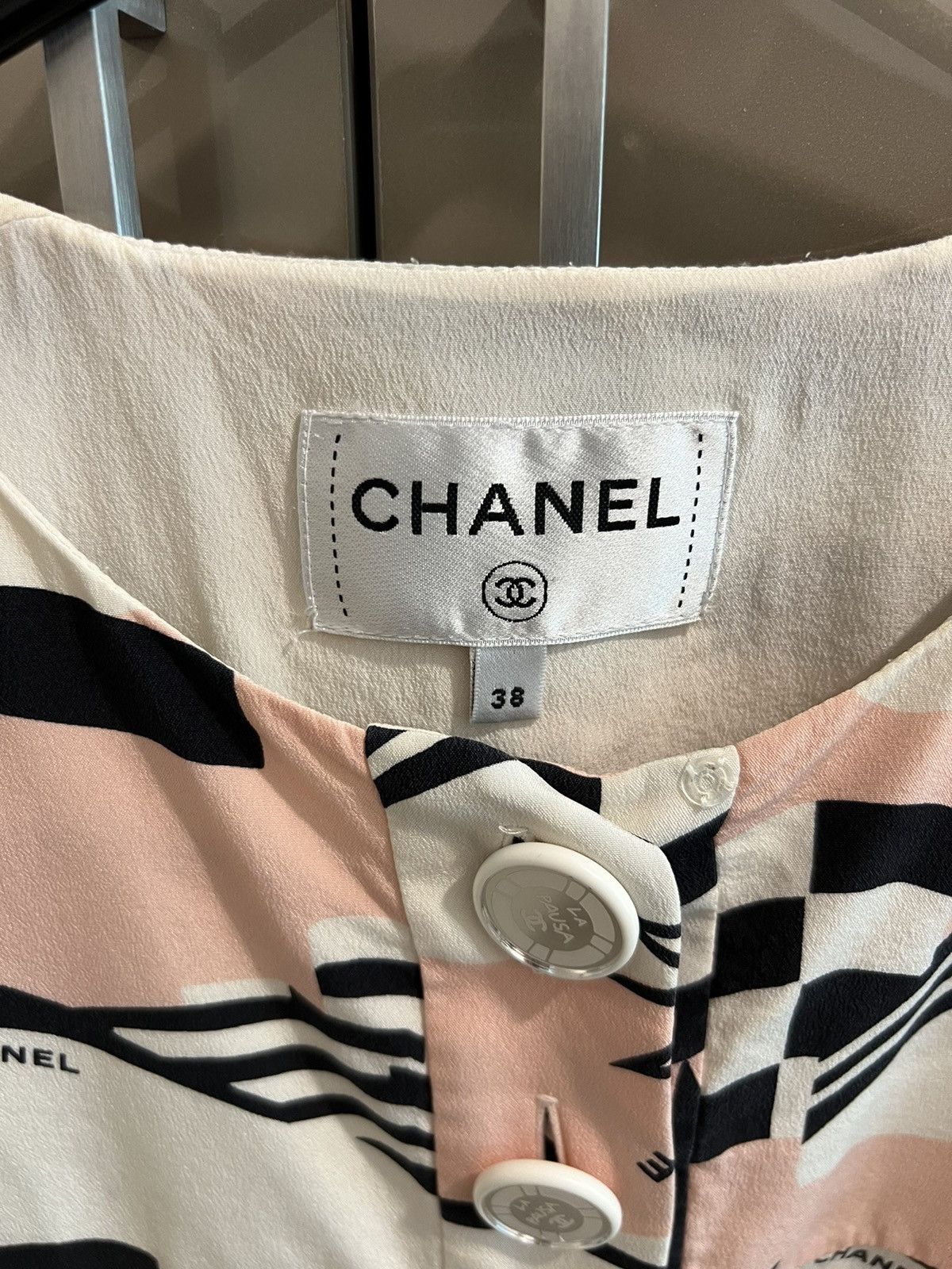Chanel Chanel silk printed dress Size M / US 6-8 / IT 42-44 - 5 Thumbnail