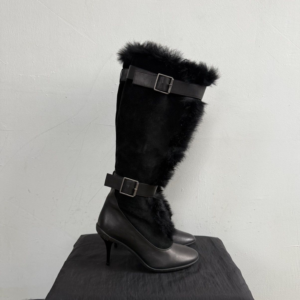 DKNY DKNY Knee High Leather Boots With Heels Rabbit Fur Straps Size US 8 / IT 38 - 2 Thumbnail