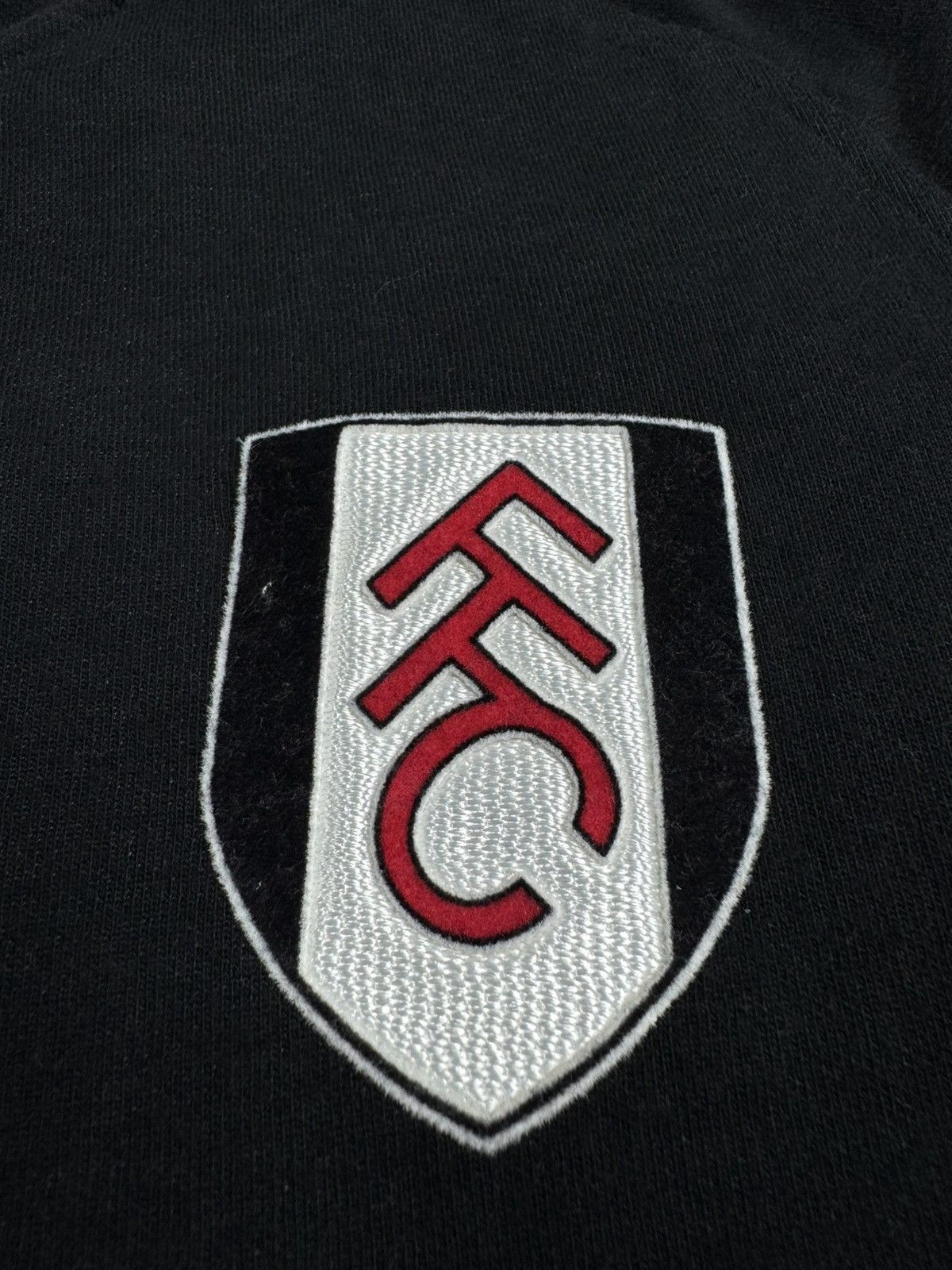 Puma FC Fulham Men’s Medium Top Black LongSleeve Puma Soccer Football Jersey T Shirt Size US M / EU 48-50 / 2 - 6 Thumbnail