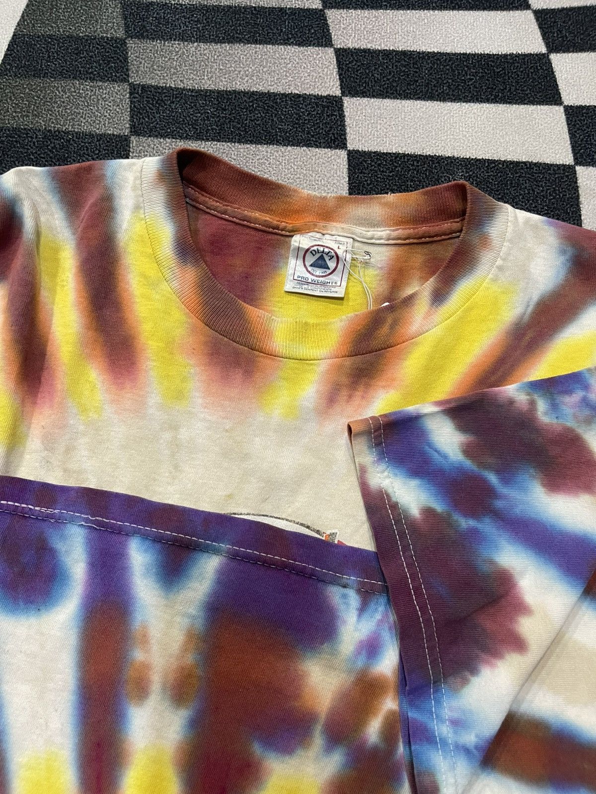Grateful Dead Vintage 1999 Grateful Dead "Happiness Is Drumming" Tie-Dye Size US L / EU 52-54 / 3 - 6 Thumbnail
