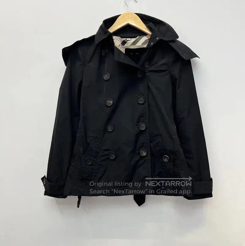 Burberry Burberry Women's Black Polyurethane Trench Coat. Size M / US 6-8 / IT 42-44 - 1 Thumbnail