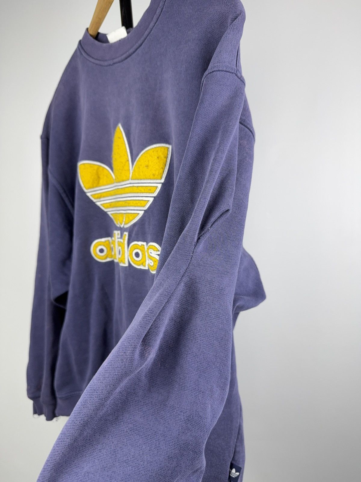Adidas Vintage 90s Retro Distressed Adidas Sweatshirt Y2K Size US L / EU 52-54 / 3 - 12 Thumbnail