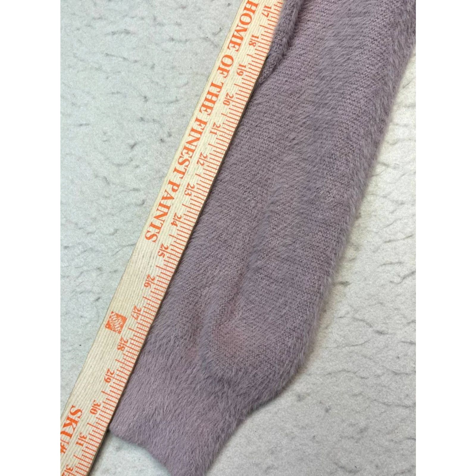 Abercrombie & Fitch Abercrombie & Fitch Pink Soft V-Neck Sweater Shirt Women Size Small Size S / US 4 / IT 40 - 5 Thumbnail