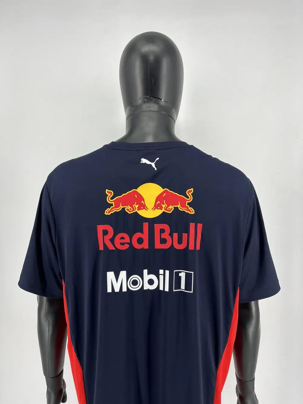 Formula 1 × Puma × Red Bull Aston Martin Red Bull Racing Team Puma F-1 Tee y2k Size US XXL / EU 58 / 5 - 10 Thumbnail
