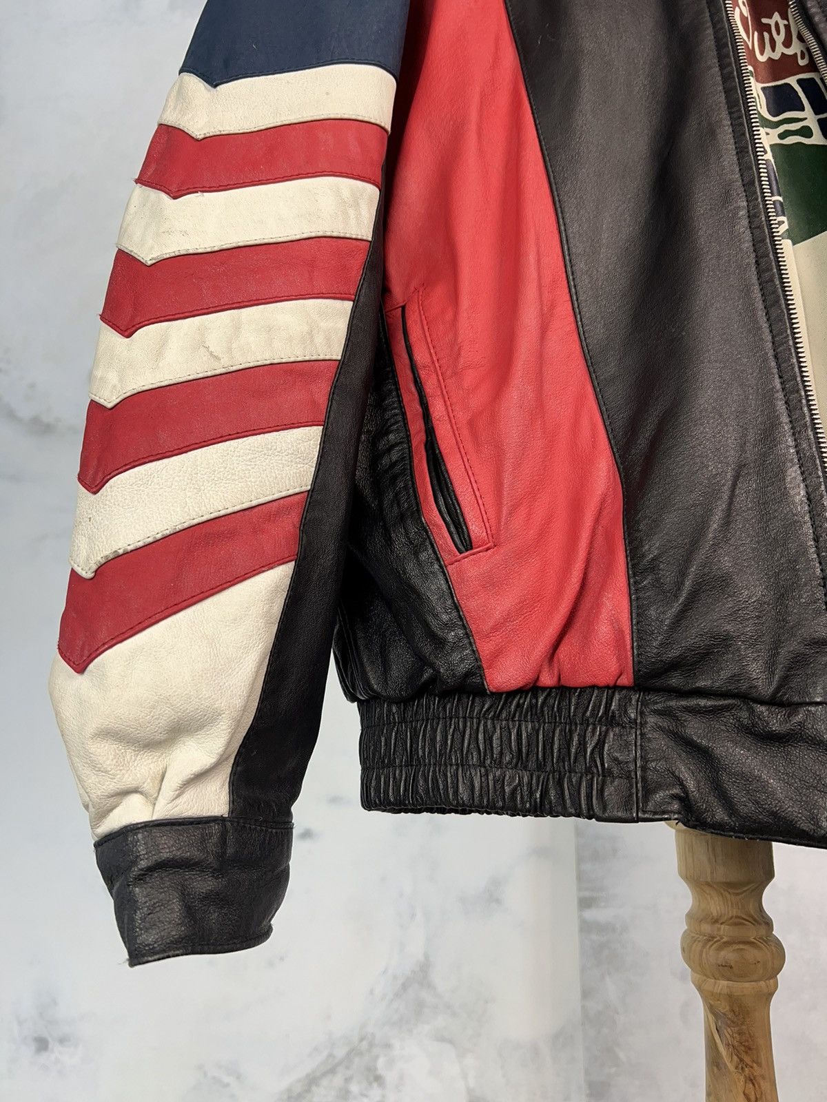 Vintage Vintage USA Leather Jacket Size M - L Size US M / EU 48-50 / 2 - 5 Thumbnail