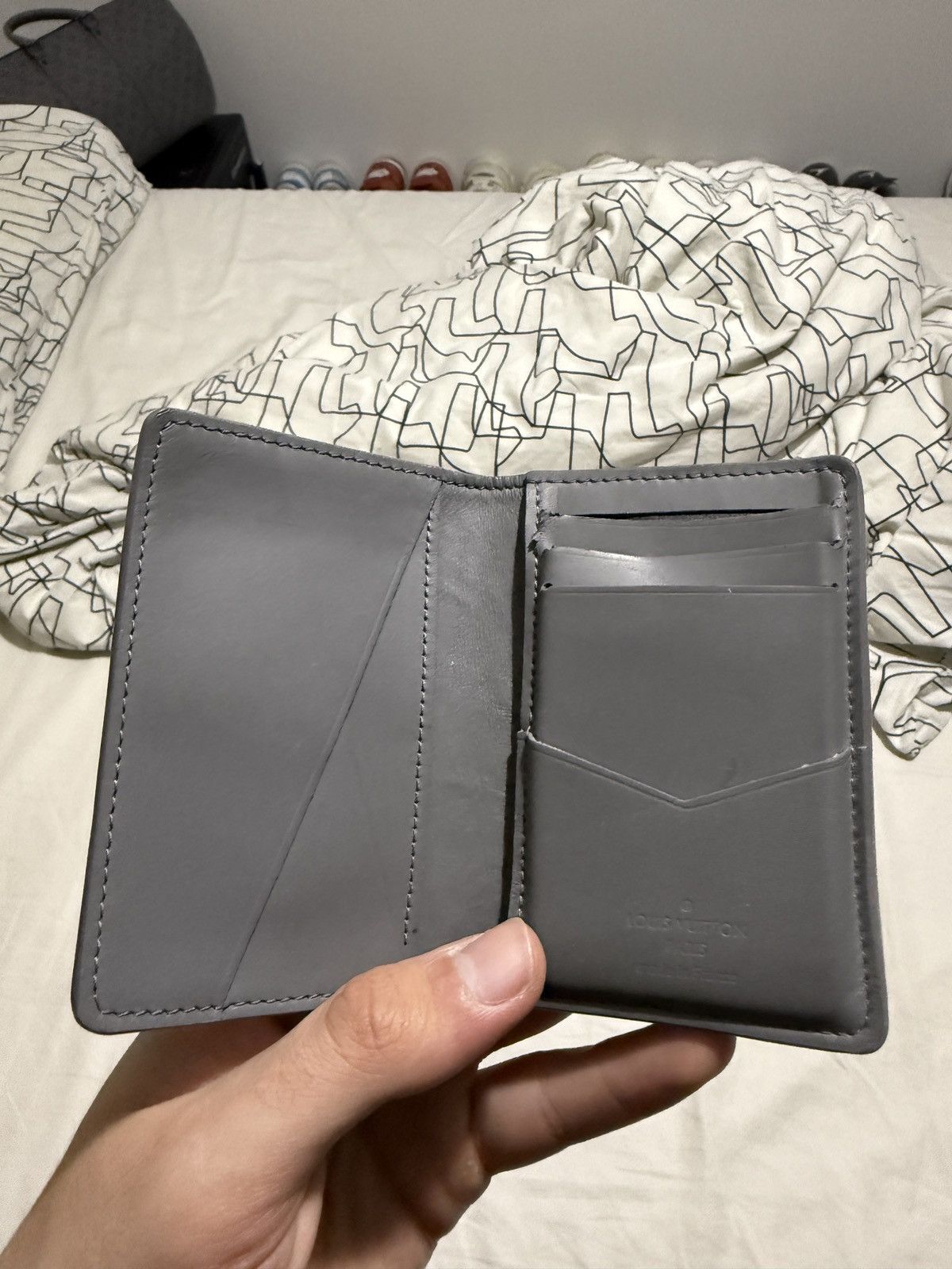 Louis Vuitton Louis Vuitton Grey Monogram Pocket Organizer Size ONE SIZE - 3 Thumbnail