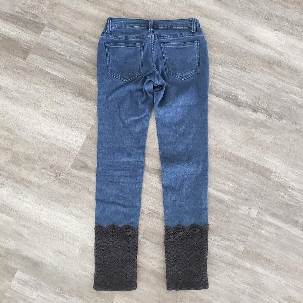 Designer Dark Denim Black Laced H&C Skinny Jean Size 30" / US 8 / IT 44 - 2 Thumbnail