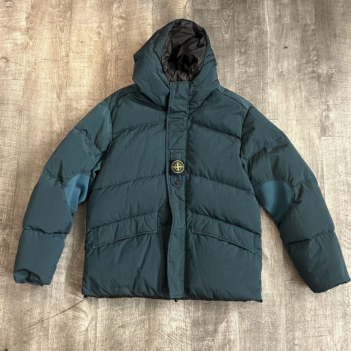 Compass Motif Puffer SZ M fits L/XL
