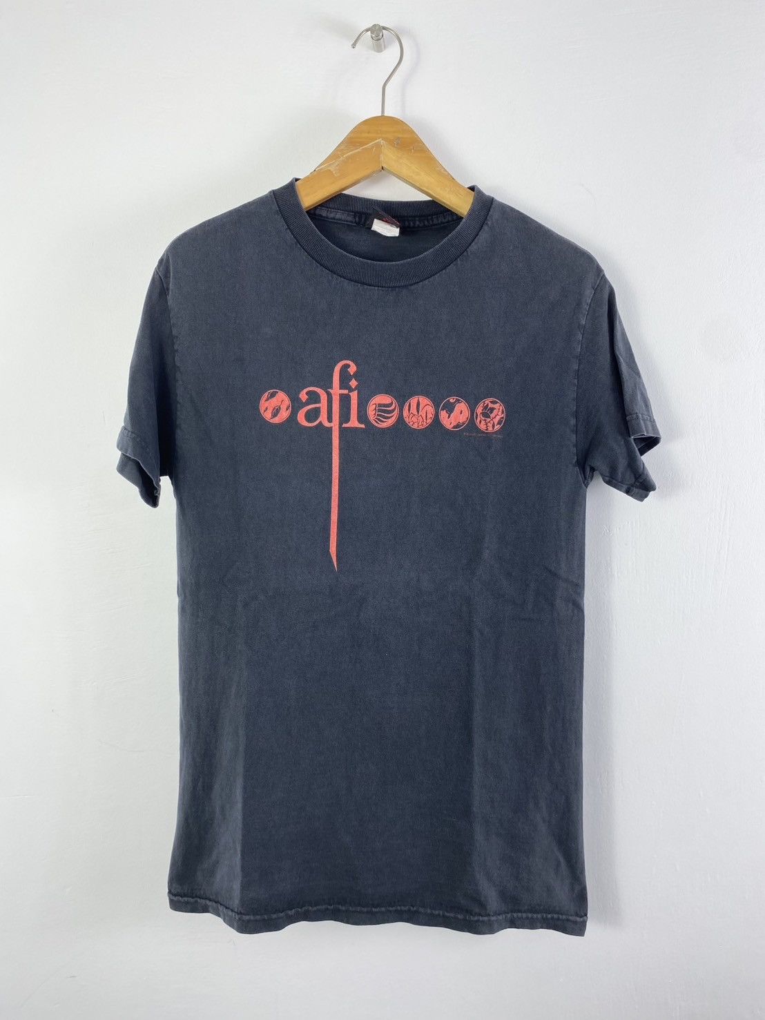 Band Tees RARE Vintage 2004 Y2K AFI ( A Fire Inside) Band Tee Size US S / EU 44-46 / 1 - 1 Thumbnail