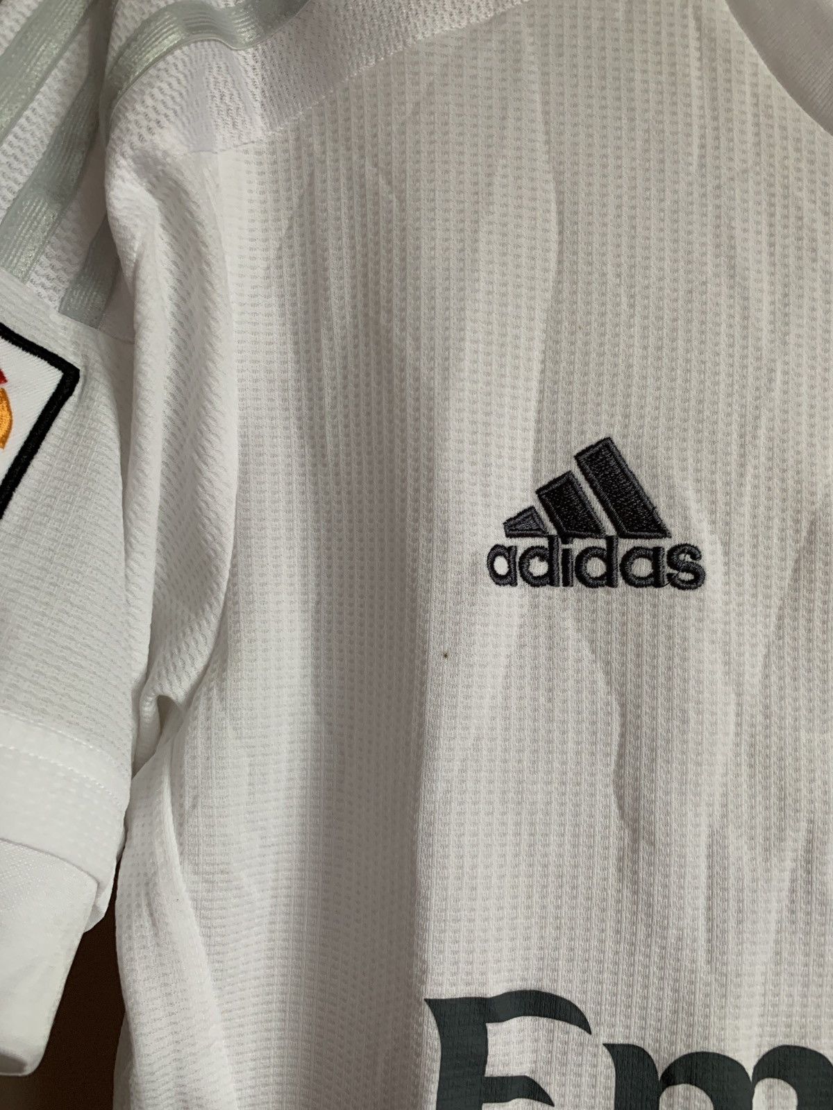 Adidas Real Madrid 2015 Home Football Shirt Adidas Soccer Jersey M Size US M / EU 48-50 / 2 - 4 Thumbnail