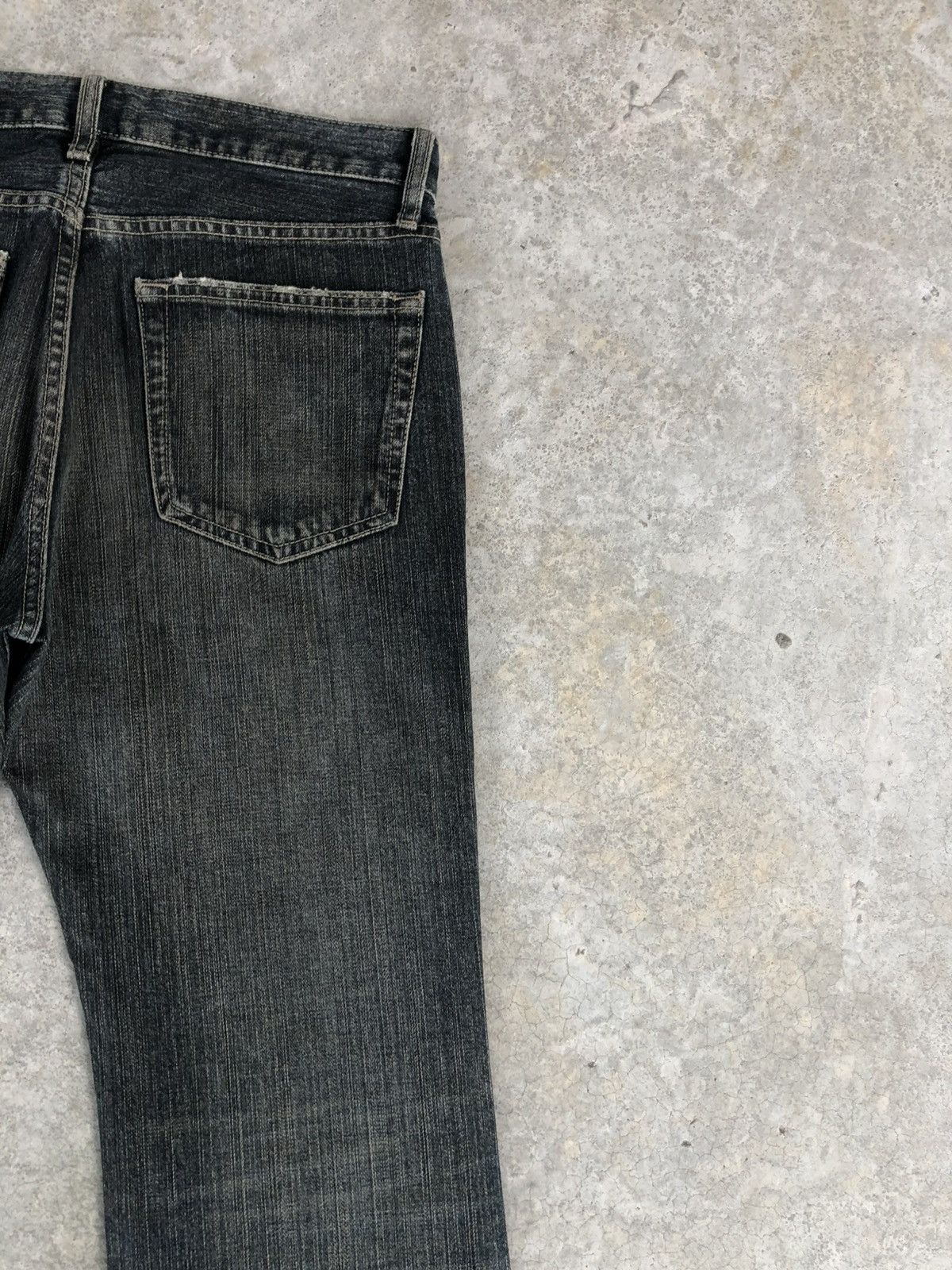 If Six Was Nine Japanese Uniqlo Flared Jeans Broken Denim Distressed Size US 32 / EU 48 - 10 Thumbnail