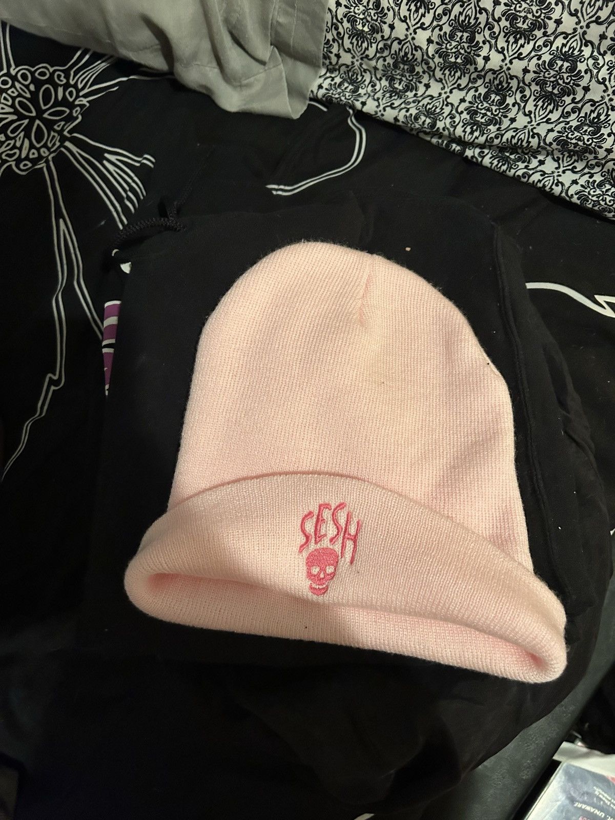 TeamSESH TEAM SESH PINK BEANIE Size ONE SIZE - 1 Thumbnail