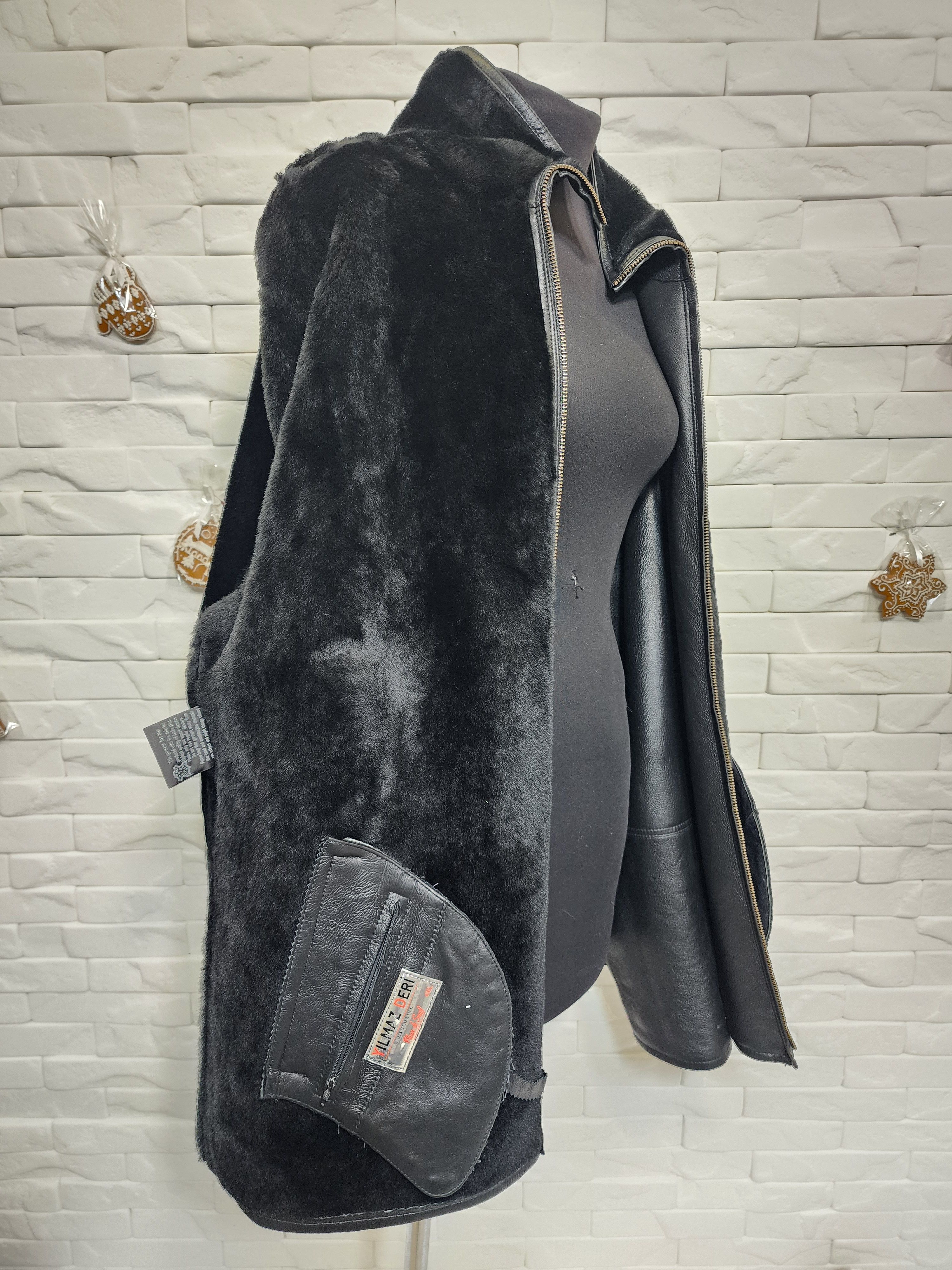 Furla Men's Black Sheepskin Coat: Genuine Fur, Zipper Closure Size US L / EU 52-54 / 3 - 10 Thumbnail