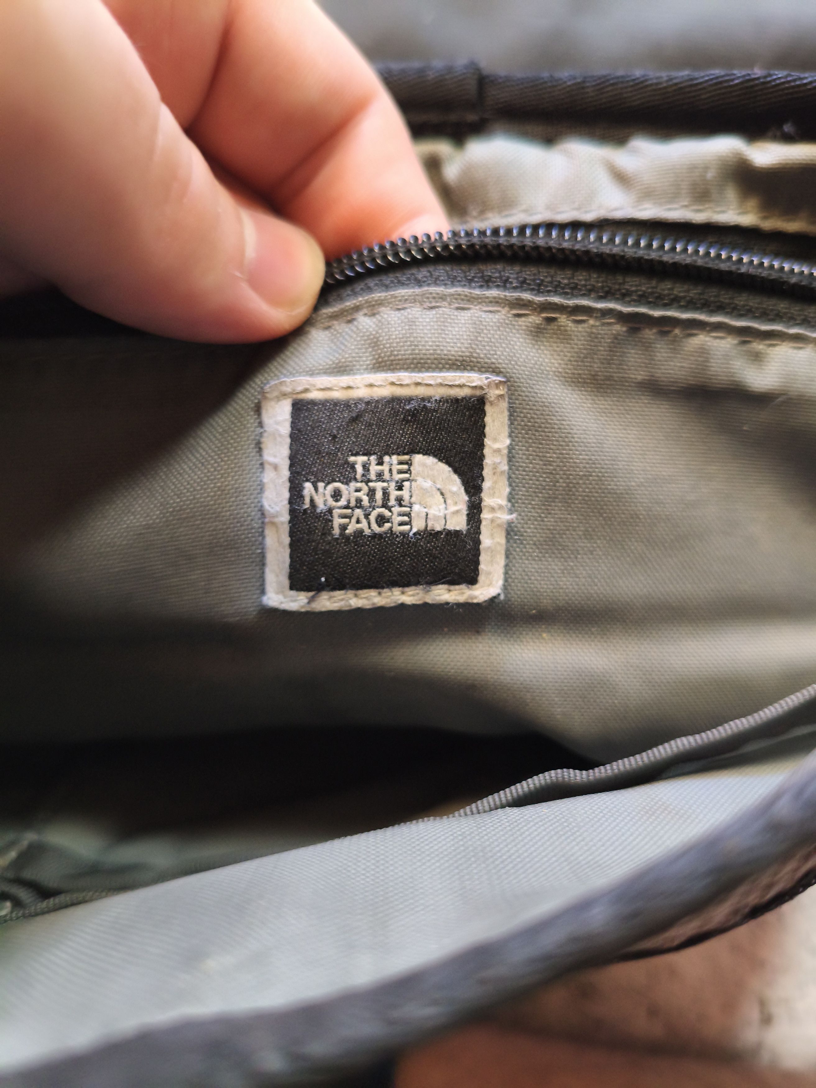 The North Face North Face Base Camp Messenger Bag Size ONE SIZE - 5 Thumbnail