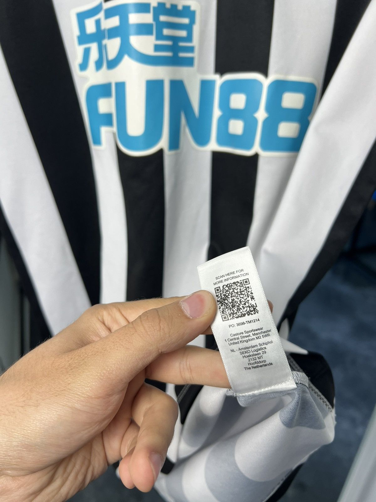 Castore × Vintage Newcastle United 130 Years Home Jersey L Castore 2022/23 Size US L / EU 52-54 / 3 - 14 Thumbnail