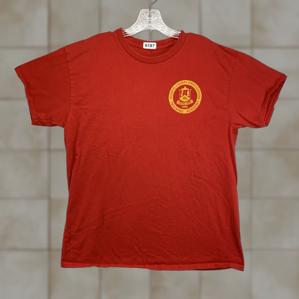 Vintage VINTAGE Firefighter T-Shirt Unisex Medium Red Fire Department 90s Firefighter Training Size US M / EU 48-50 / 2 - 1 Thumbnail