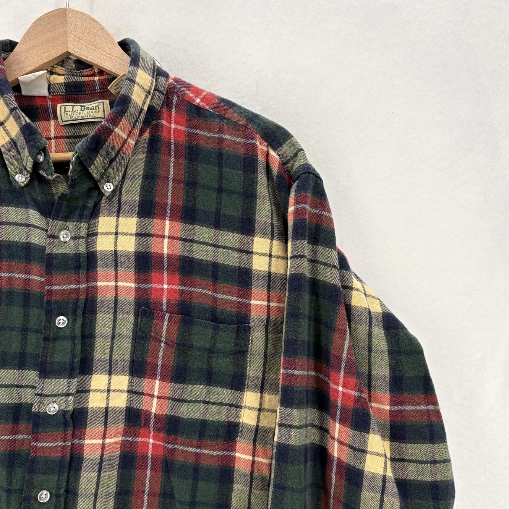 Vintage VINTAGE L.L. Bean Shirt Mens XLT Green Plaid Long Sleeve Button Up Flannel USA 90s Mens Size US XL / EU 56 / 4 - 2 Thumbnail