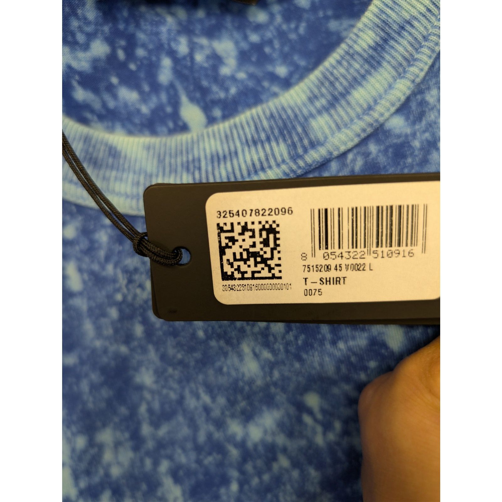 Stone Island o1rshd1 Tie-Dye Effect Stone Island Logo T-Shirt Navy/Blue Size US L / EU 52-54 / 3 - 22 Thumbnail