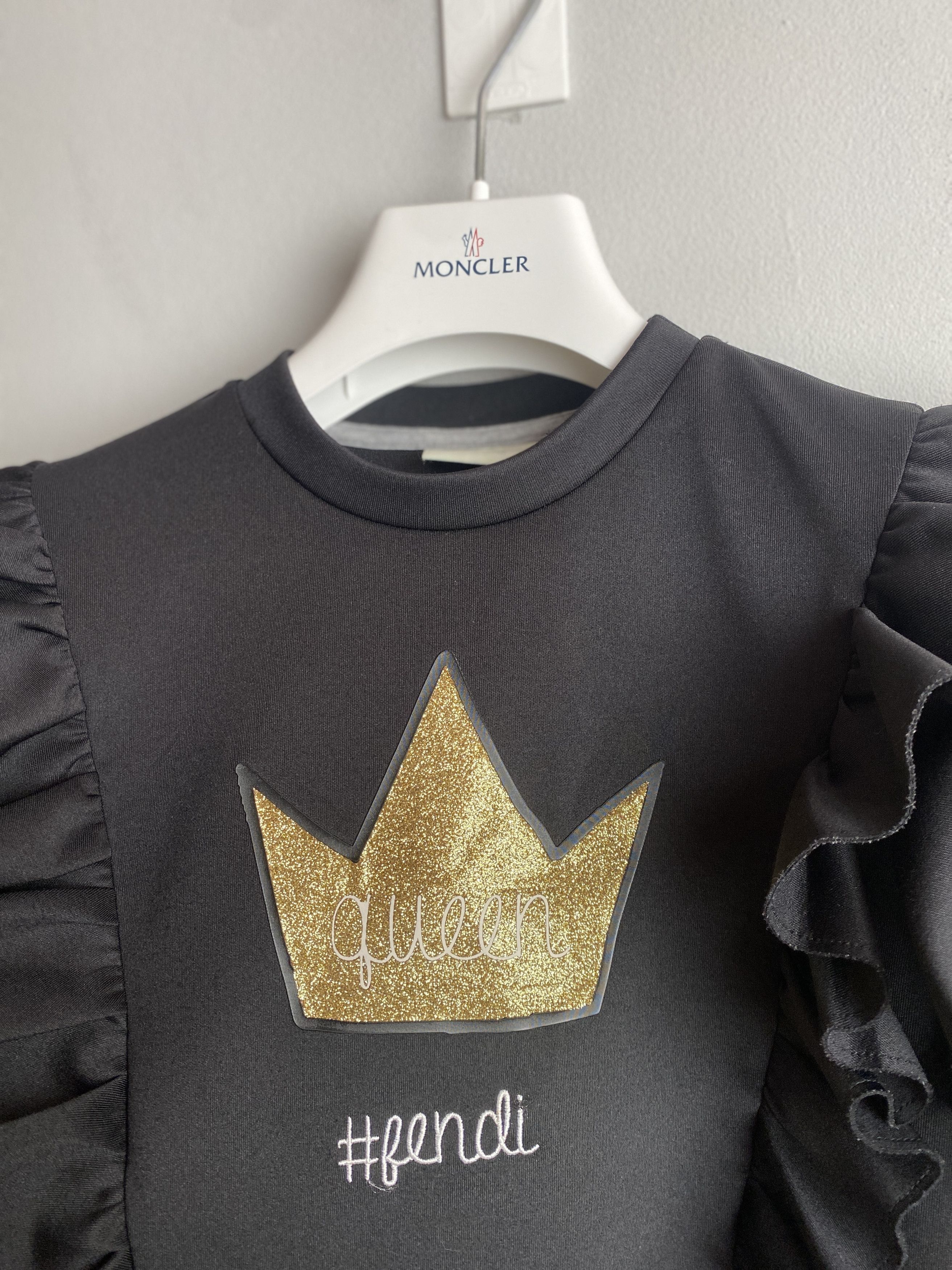 Fendi Fendi Queen sweatshirt crewneck junior girls Size XXS / US 00 / IT 34 - 2 Thumbnail
