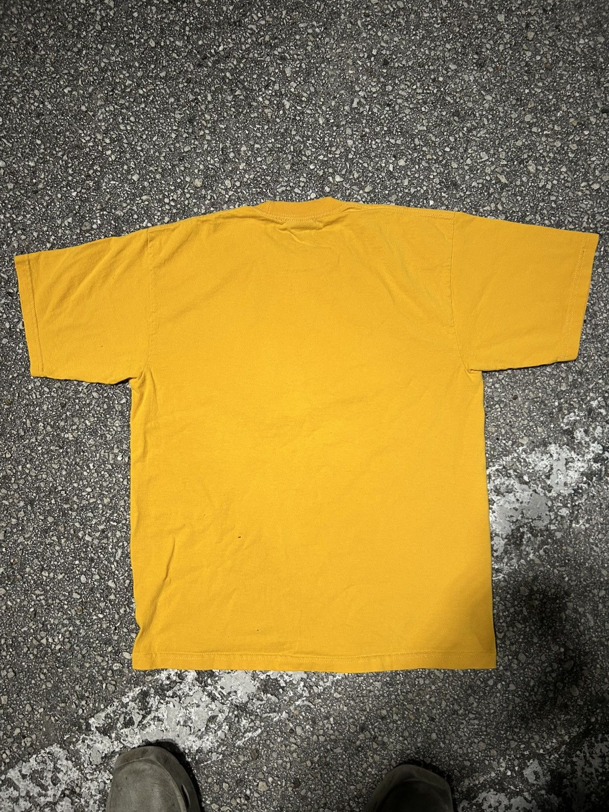 Other 1/1 Your World US Debt Clock yellow graphic t tee shirt Size US L / EU 52-54 / 3 - 3 Thumbnail