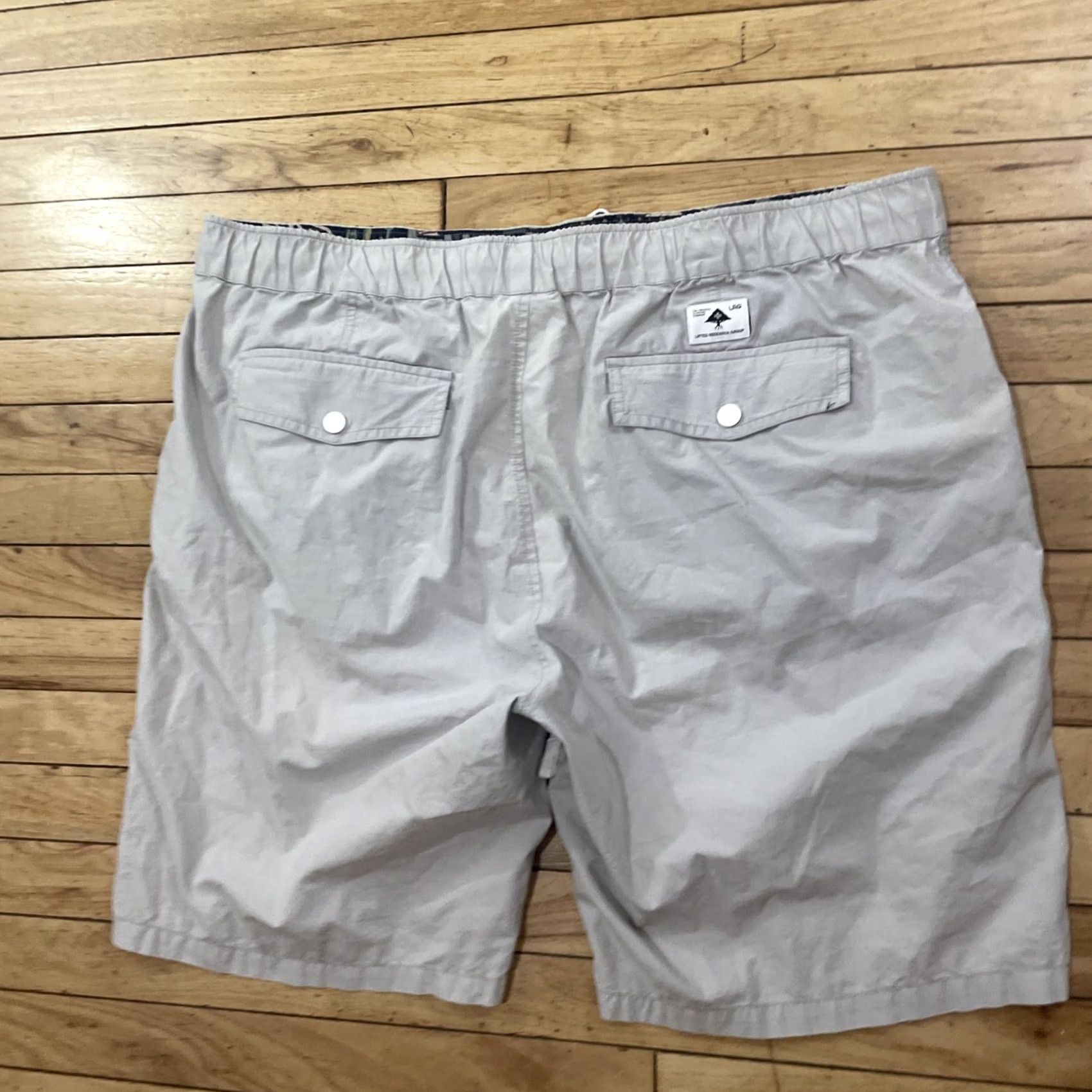 Vintage LRG Cargo Shorts Men 4XL Lifted Research Group Cat Graphic Gray 44x10 Regular Cotton Drawstring Pockets Logo Fashion Casual Streetwear Mens Size US 39 - 2 Thumbnail