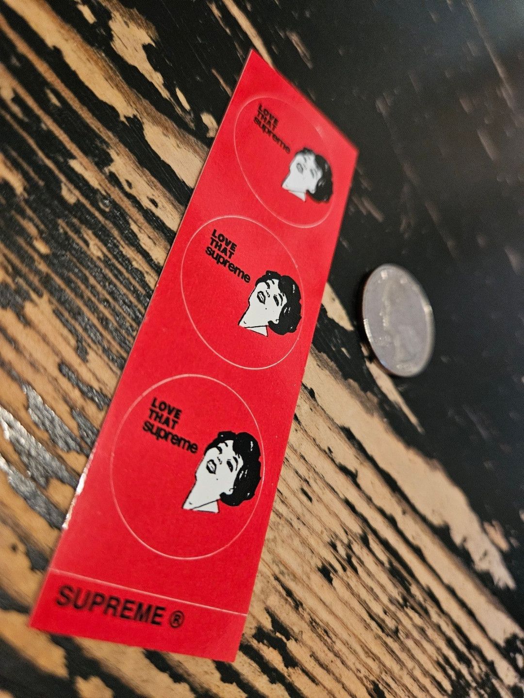 Supreme Supreme Love That Supreme Mini Sticker SS22 Red Size ONE SIZE - 1 Thumbnail