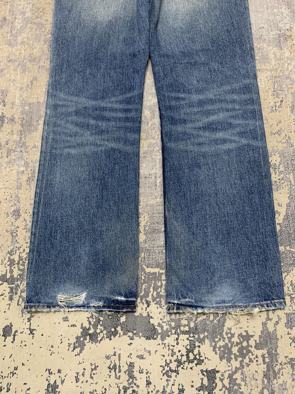 Gap Vintage Y2K Gap Baggy Distressed Jeans 34x32 Size US 34 / EU 50 - 14 Thumbnail