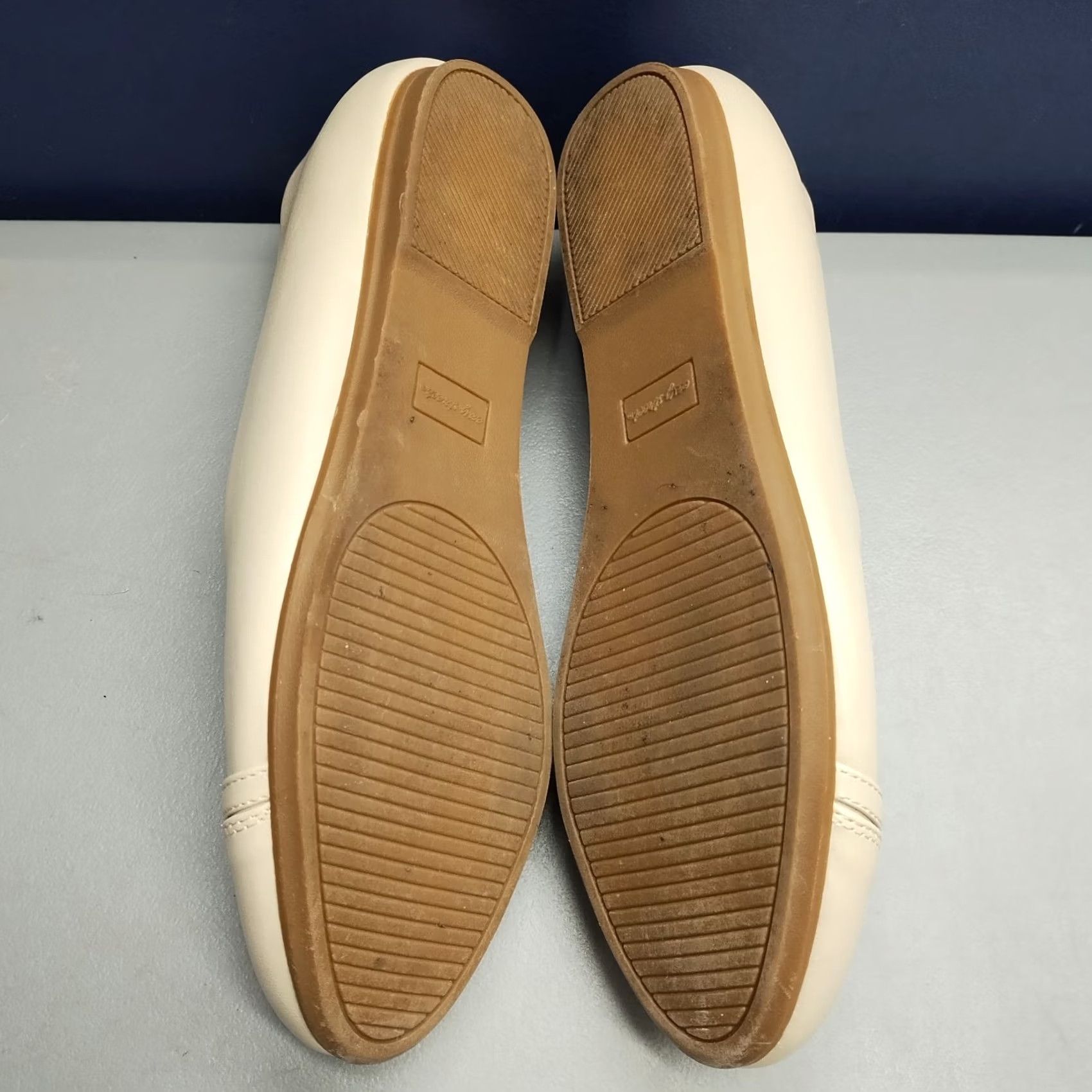 Vintage Easy Street Ballet Flats Womens Size 9.5 Beige Slip On Flat Comfort Almond Toe VINTAGE No Size US 10 / IT 40 - 8 Thumbnail
