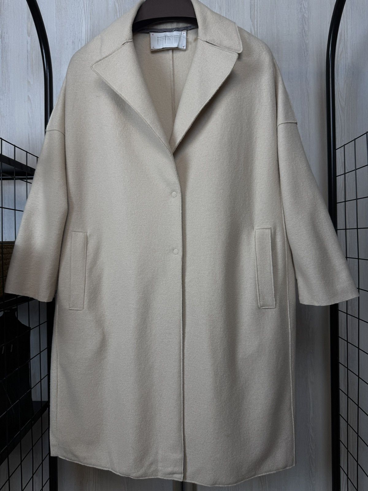 Harris Wharf London Harris Wharf London beige virgin wool trench coat Size L / US 10 / IT 46 - 2 Thumbnail