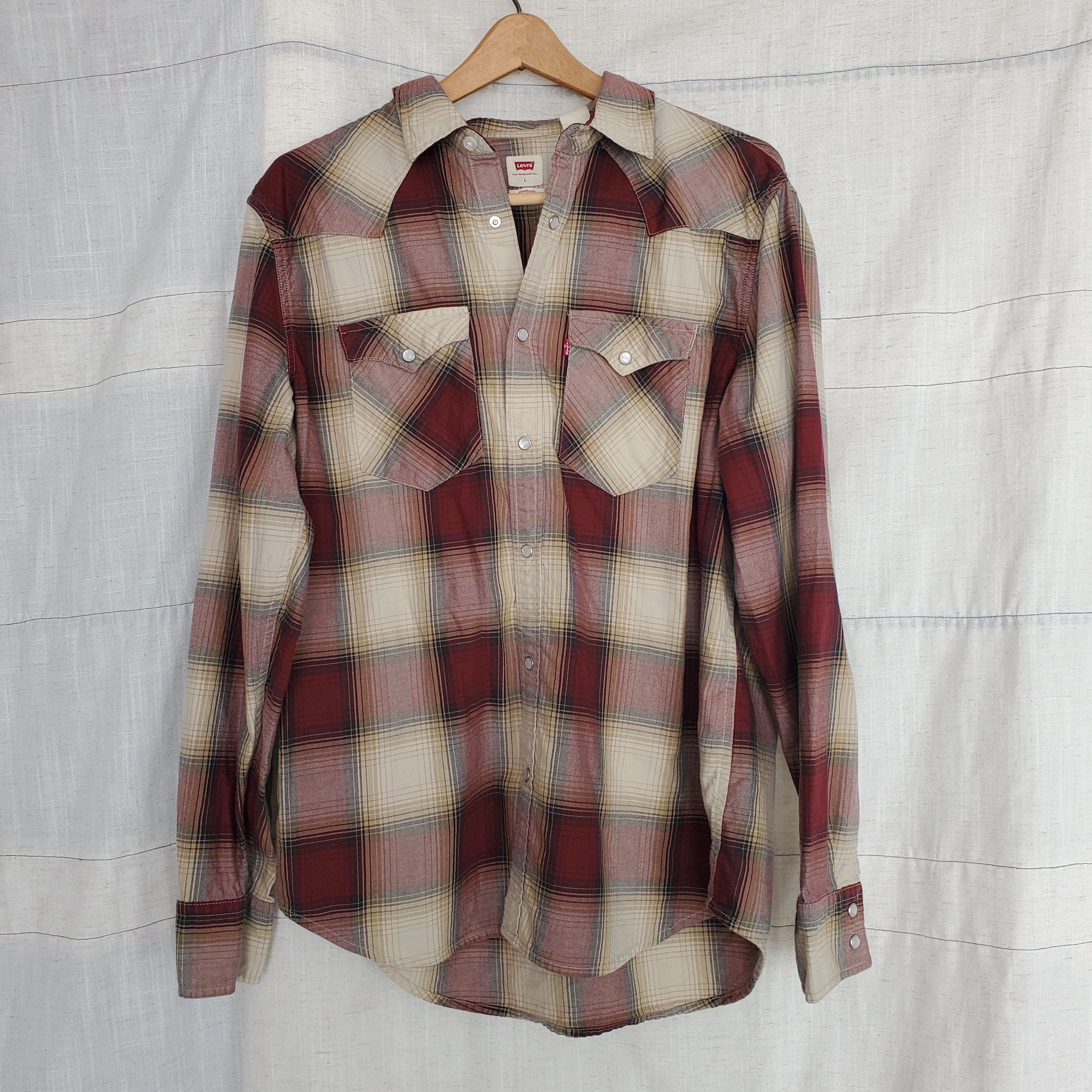 Levi's Levi's Pearl Snap Western Shirt in Tan And Red Plaid SZ:L Size US L / EU 52-54 / 3 - 1 Thumbnail