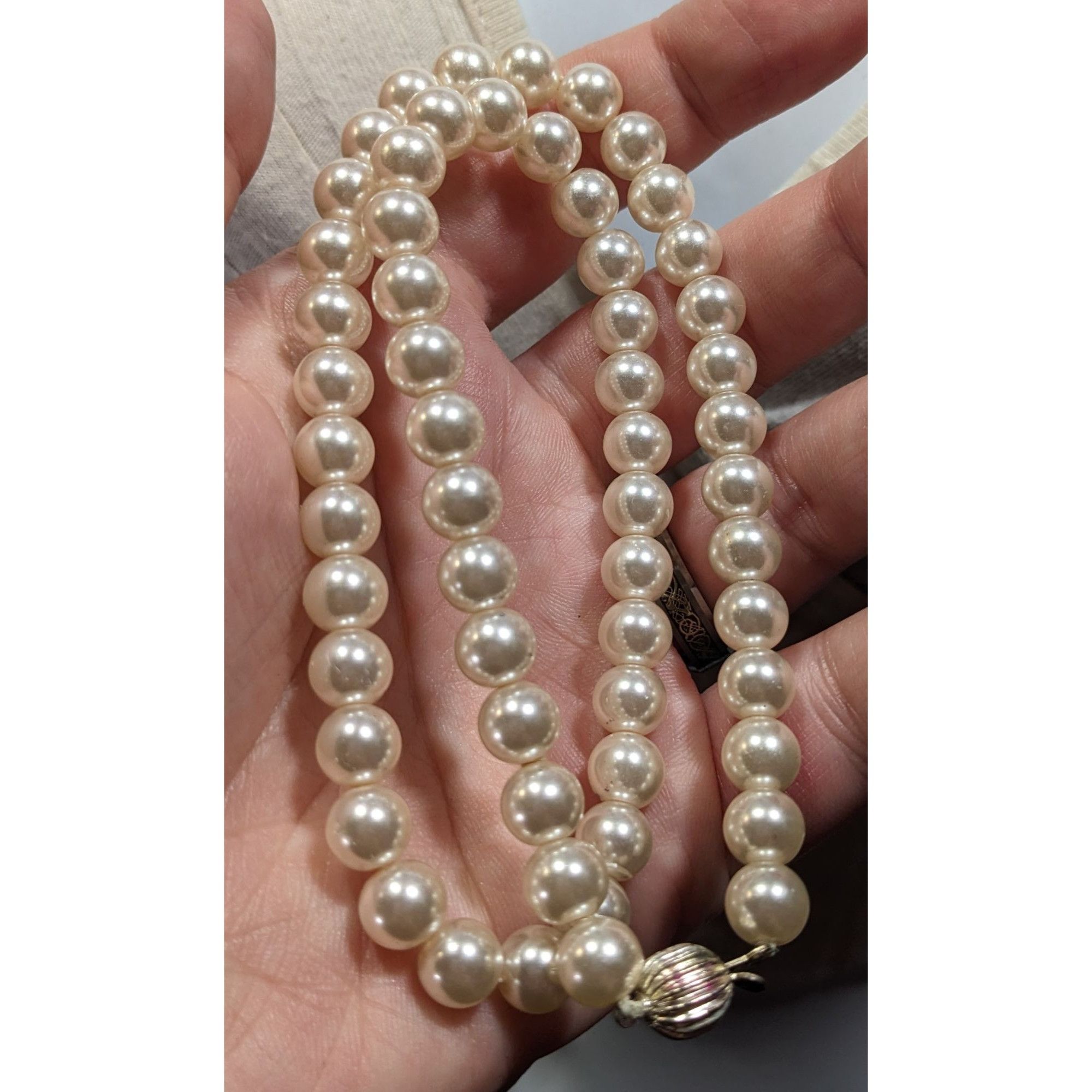 Other Vintage Faux Pearl Beaded Necklace With Hidden Bead Box Clas Size ONE SIZE - 5 Thumbnail