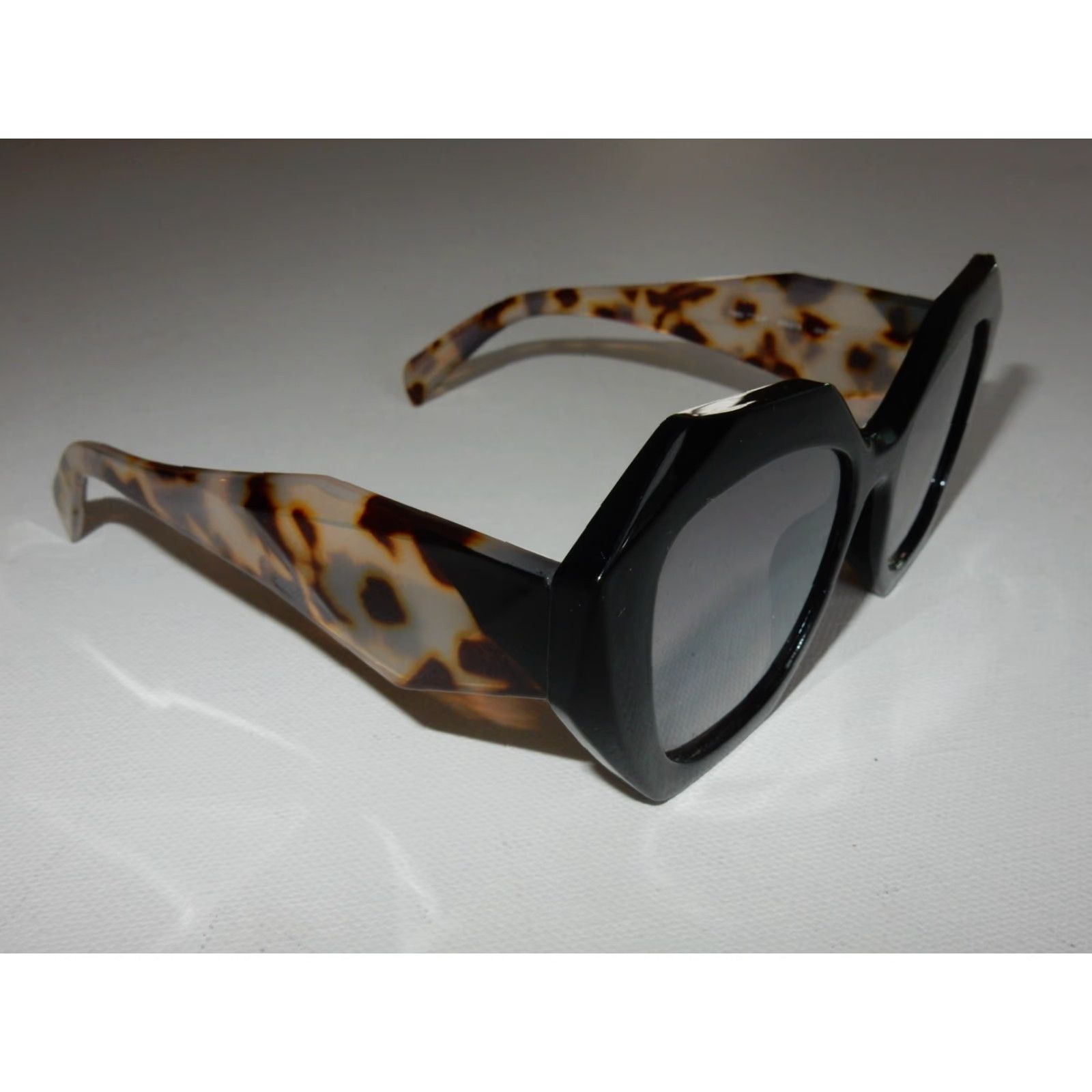 Vintage VINTAGE Martha Stewart Sunglasses Women Gold MS213 Size ONE SIZE - 3 Thumbnail