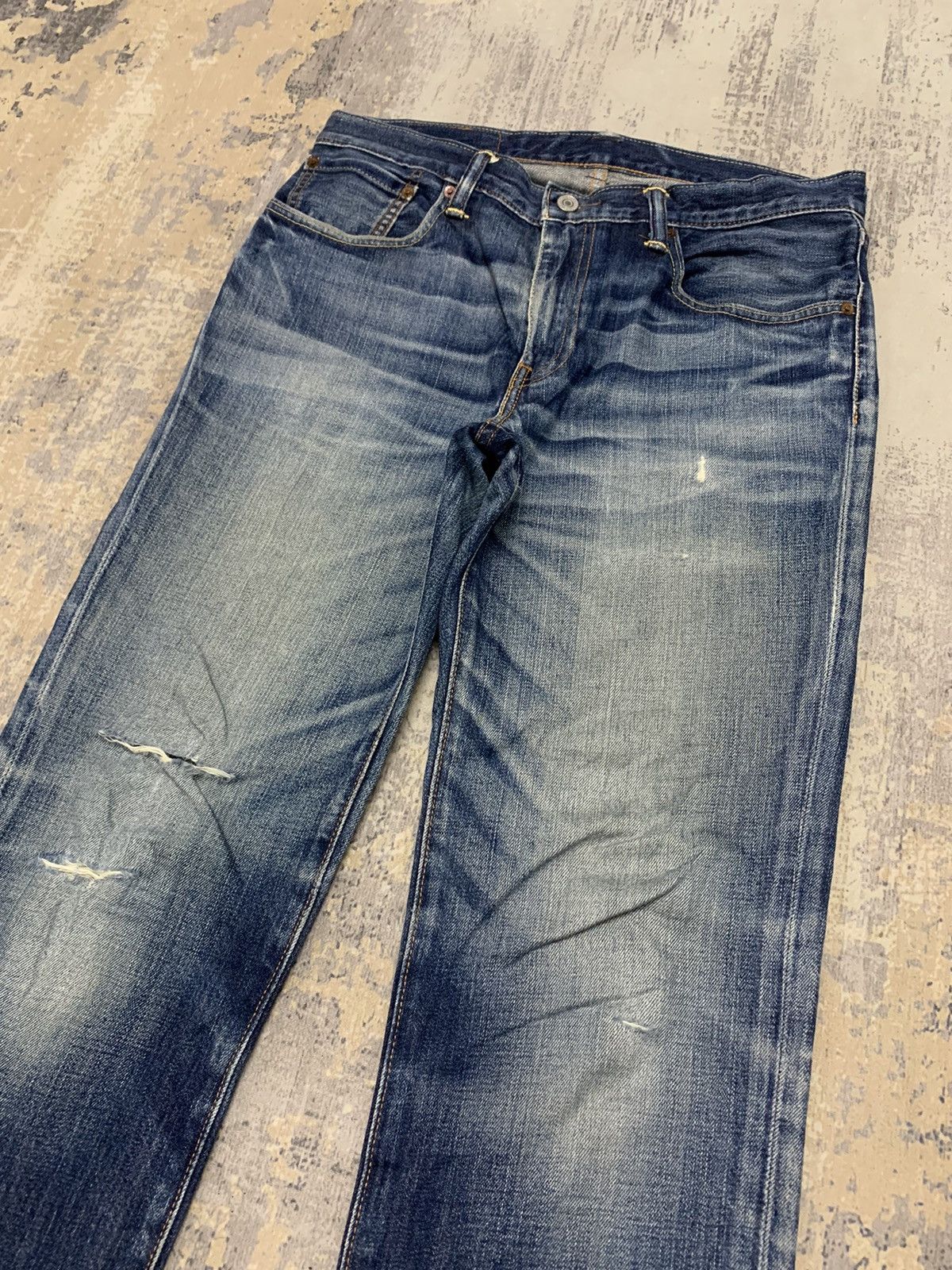 Levi's Vintage Levi's 502 Faded Blue Distressed Jeans 33x28.5 Size US 33 - 3 Thumbnail